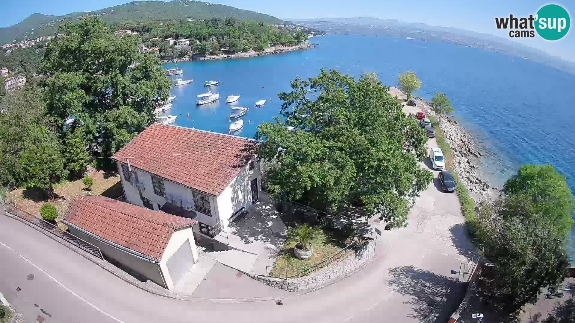 Ika Harbor Webcam – LIVE View of the Harbor and Opatija Lights