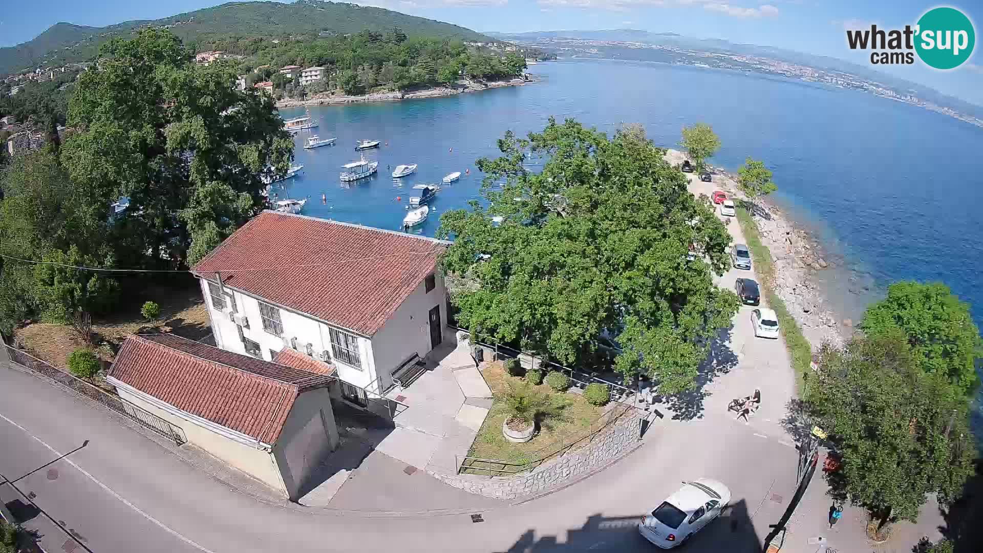 Ika Harbor Webcam – LIVE View of the Harbor and Opatija Lights