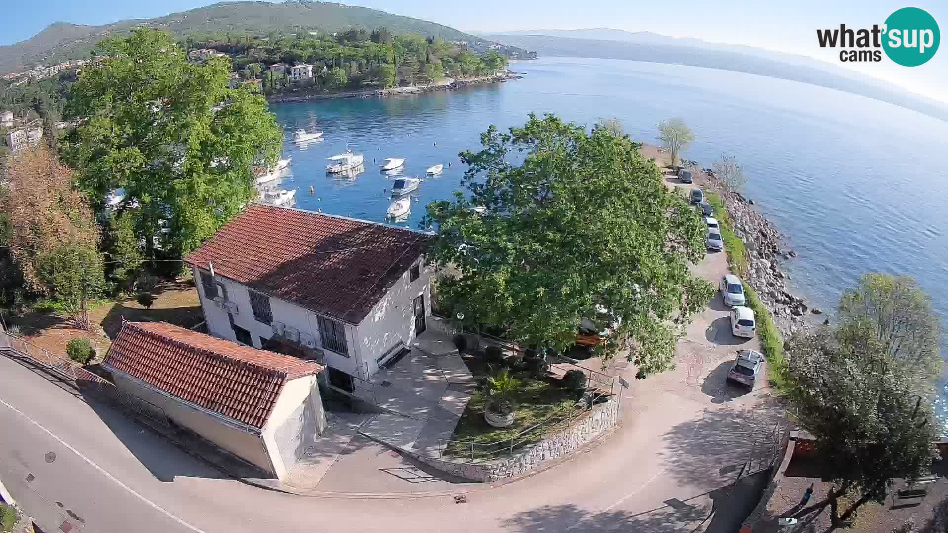 Ika Harbor Webcam – LIVE View of the Harbor and Opatija Lights