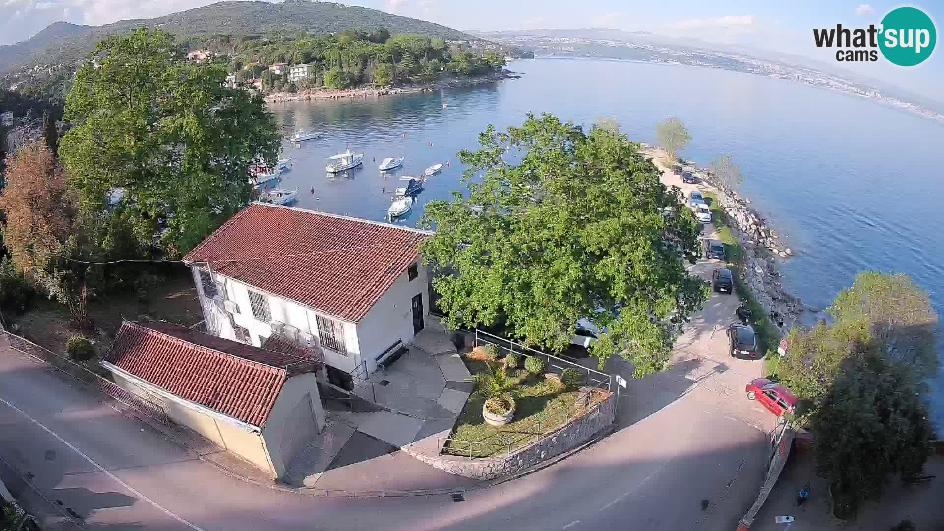 Ika Harbor Webcam – LIVE View of the Harbor and Opatija Lights