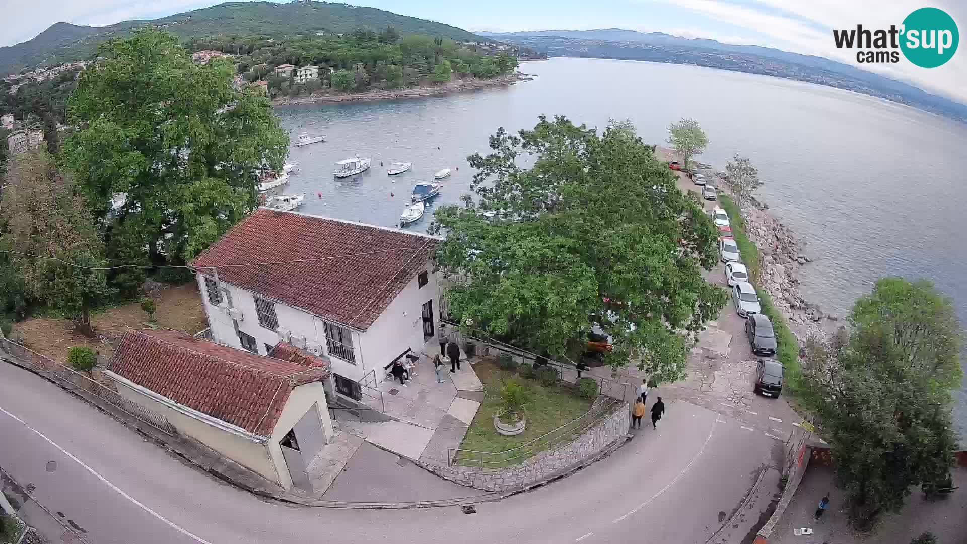 Ika Harbor Webcam – LIVE View of the Harbor and Opatija Lights