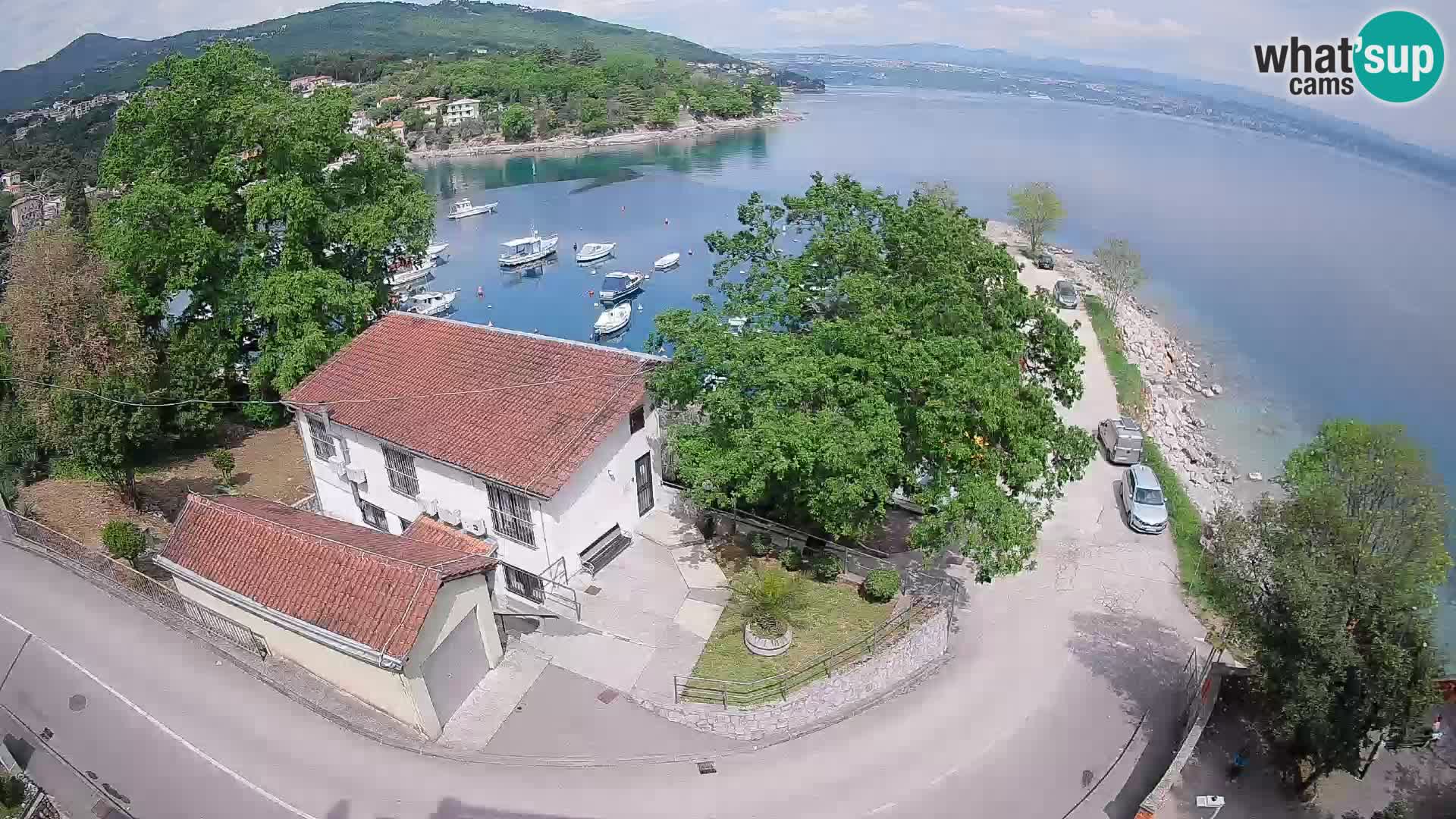 Ika Harbor Webcam – LIVE View of the Harbor and Opatija Lights