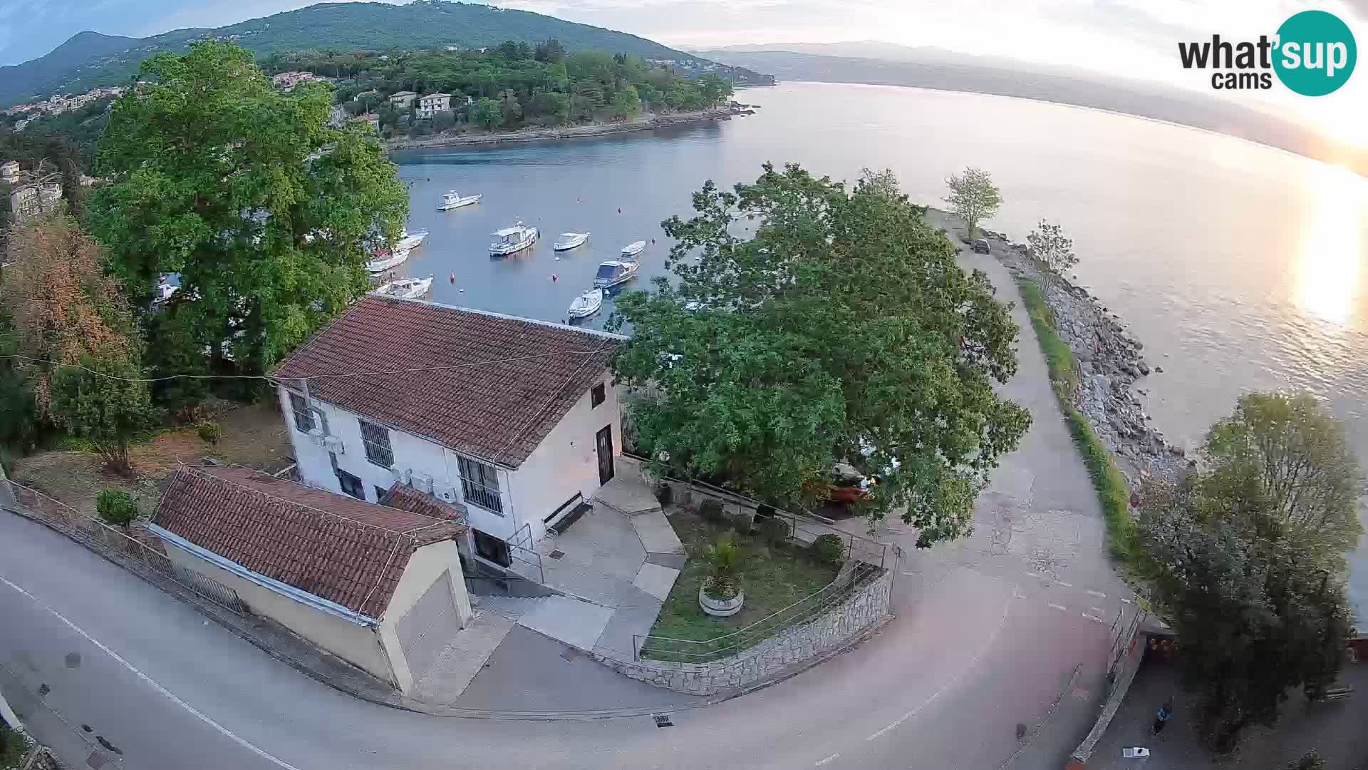 Webcam porto Ika – Vista LIVE sul porto e le luci di Opatija