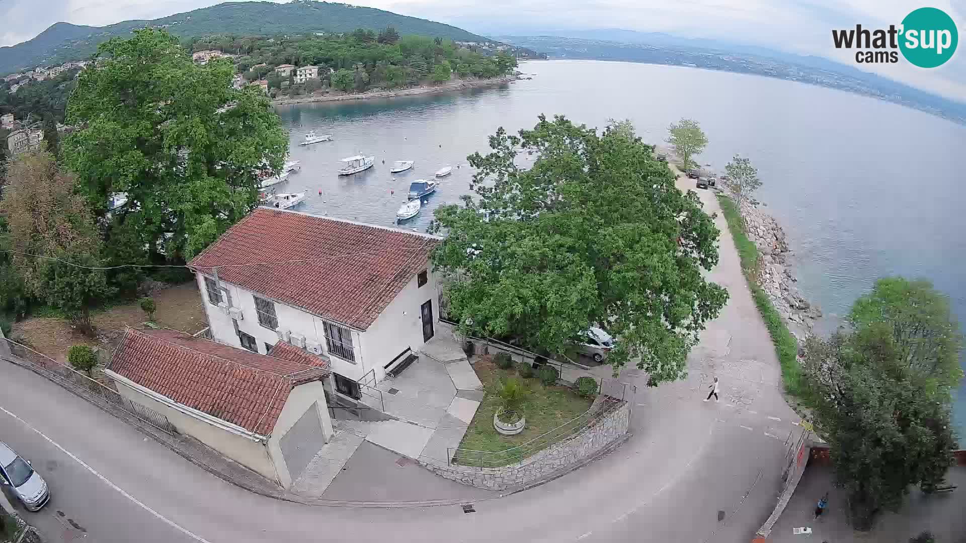 Ika Harbor Webcam – LIVE View of the Harbor and Opatija Lights