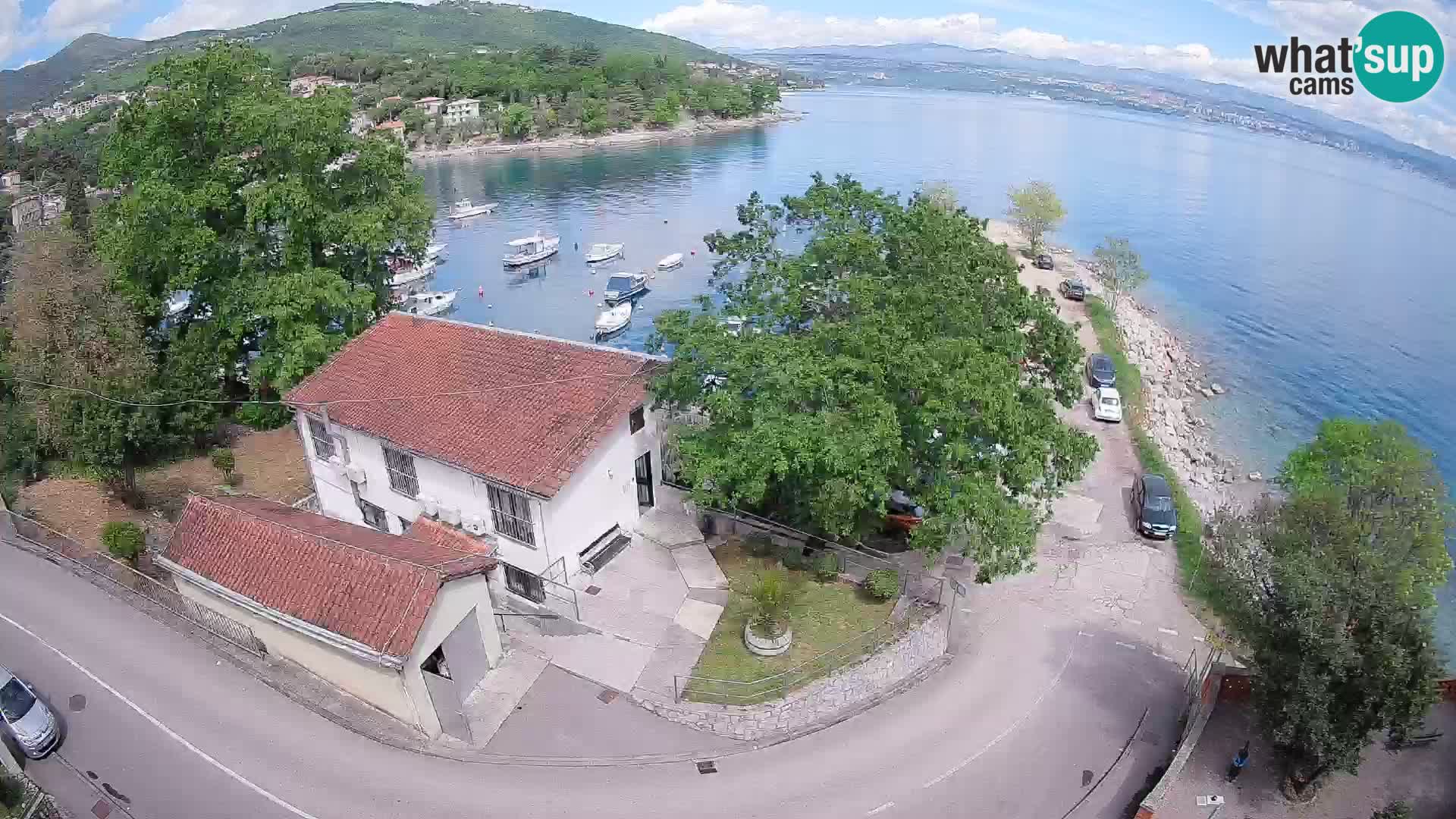 Ika Harbor Webcam – LIVE View of the Harbor and Opatija Lights