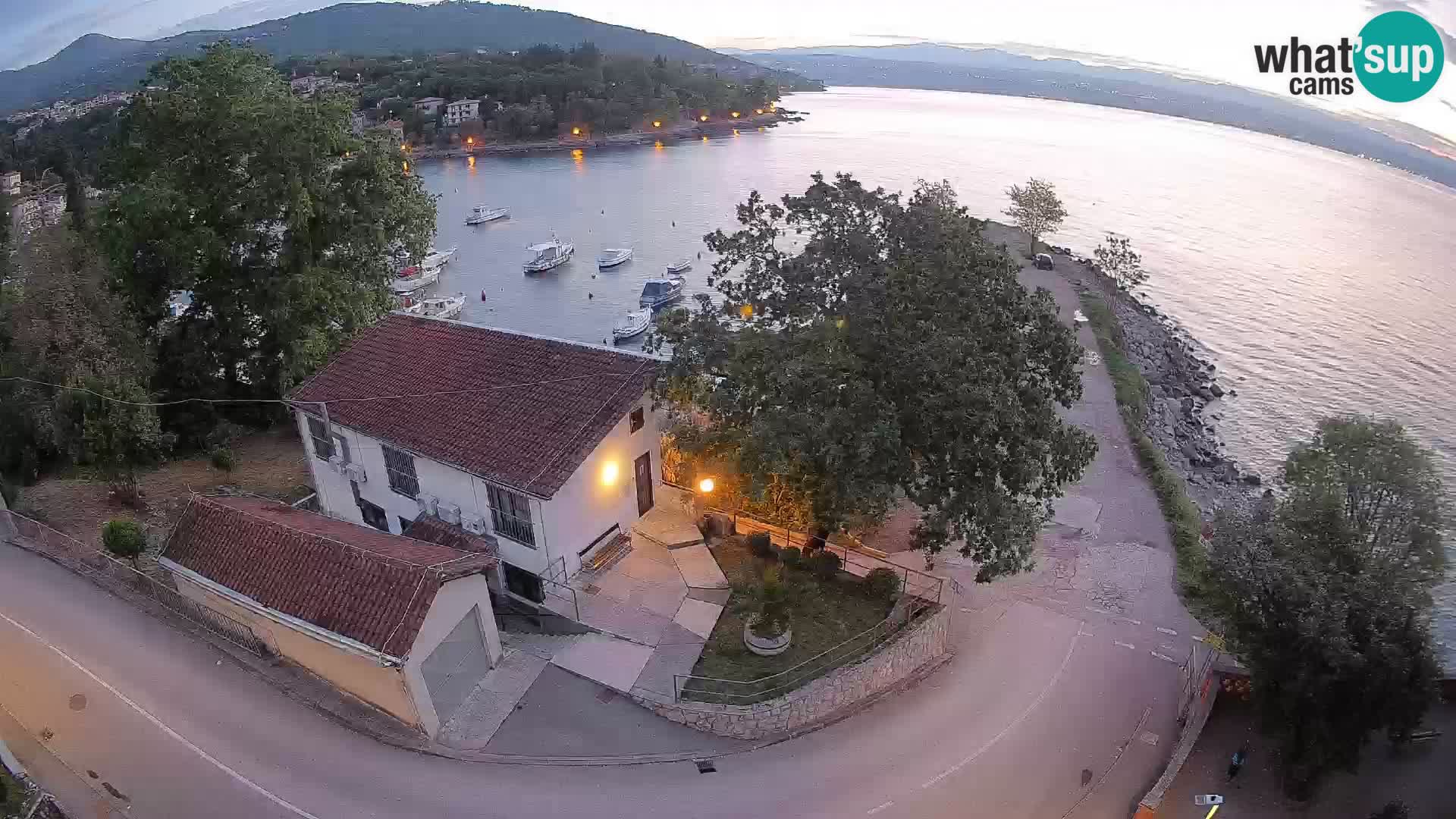 Webcam Ika Hafen – LIVE Blick auf den Hafen und die Lichter von Opatija