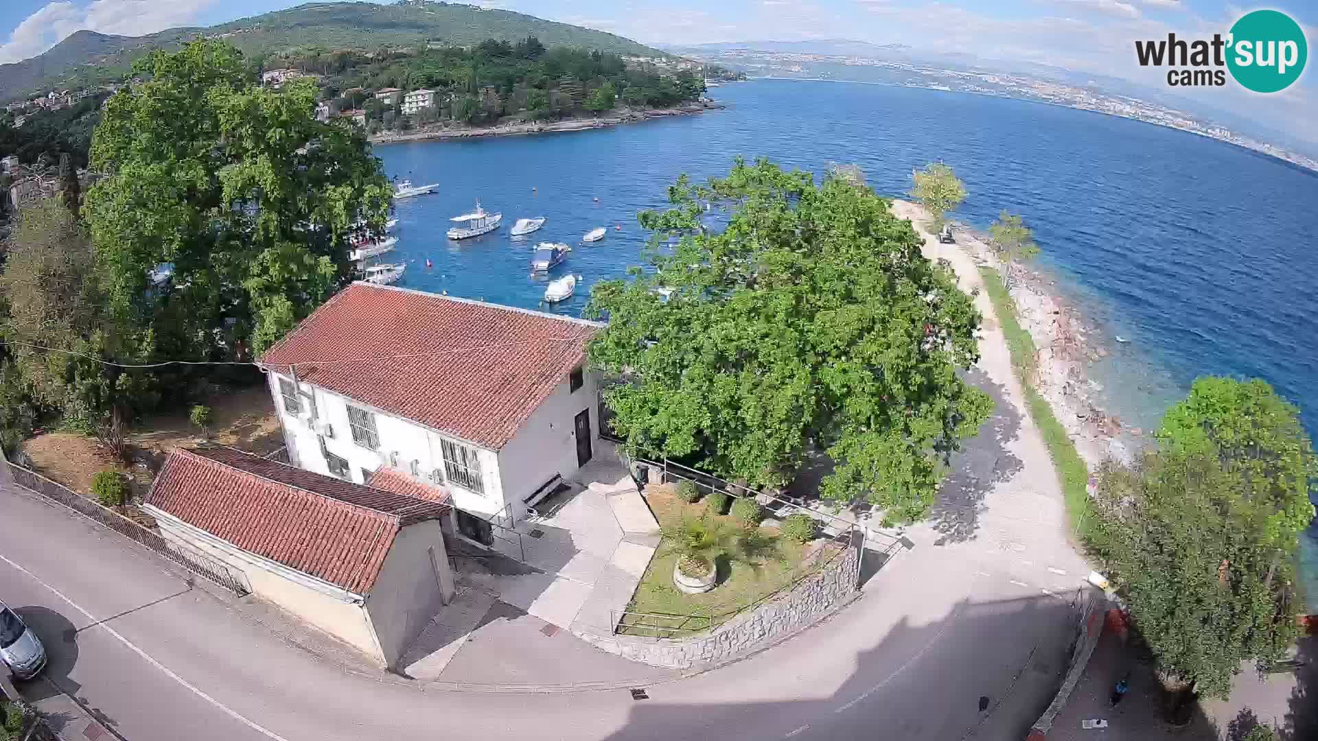 Ika Harbor Webcam – LIVE View of the Harbor and Opatija Lights