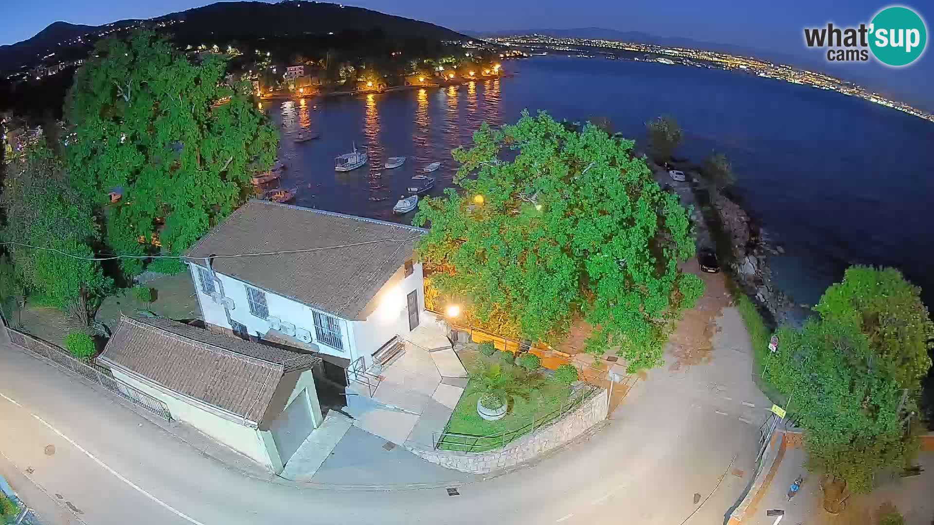Webcam port d’Ika – Vue en direct et lumières d’Opatija