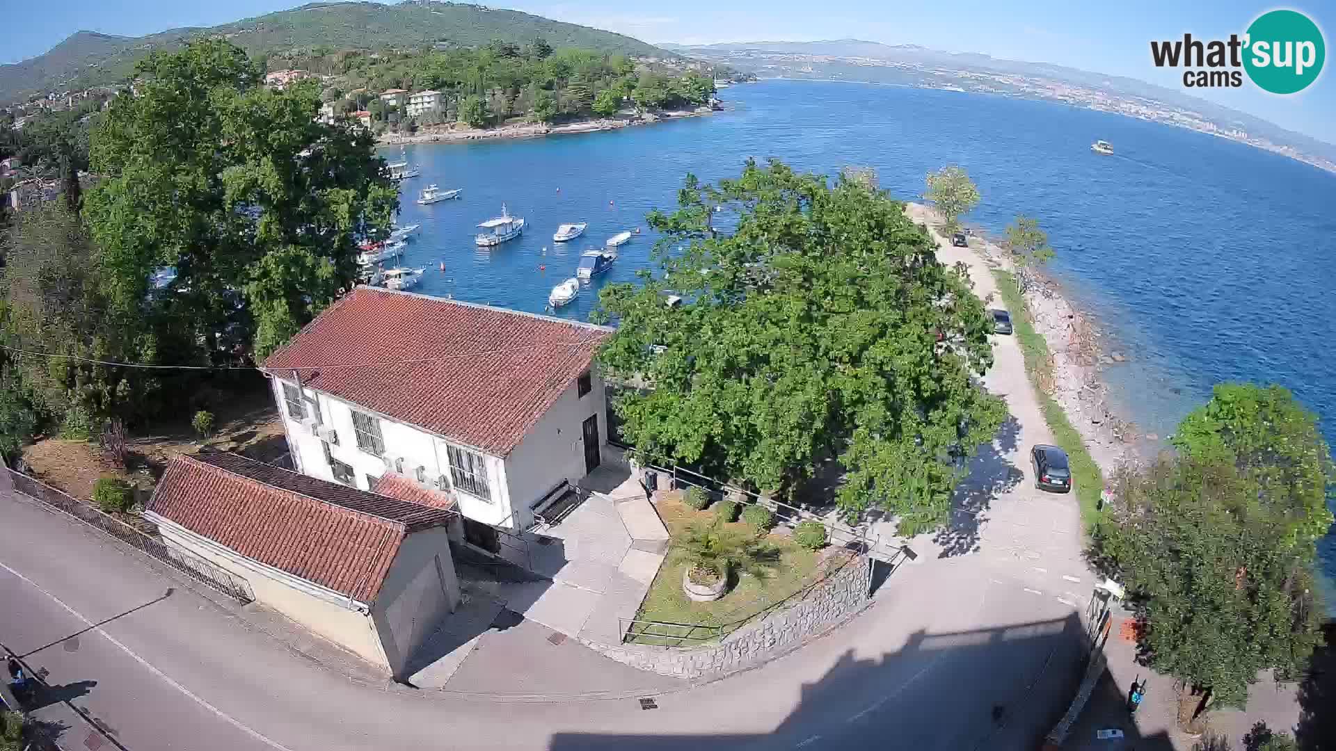 Ika Harbor Webcam – LIVE View of the Harbor and Opatija Lights