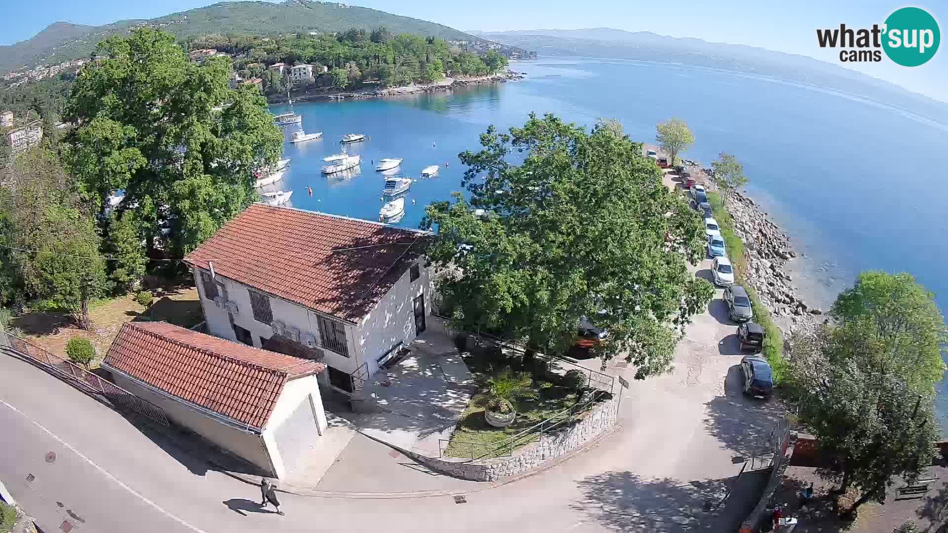 Ika Harbor Webcam – LIVE View of the Harbor and Opatija Lights