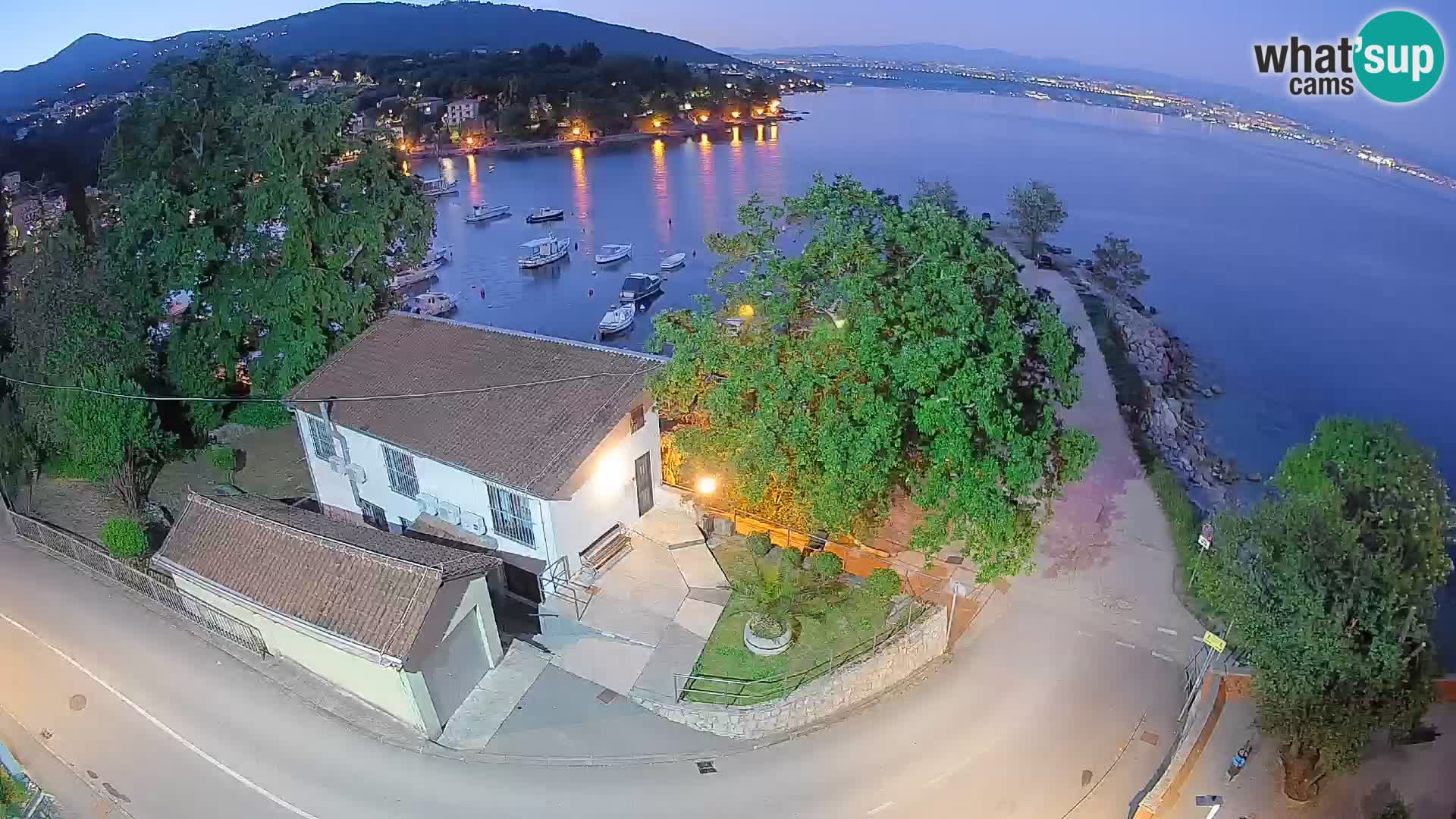 Webcam Ika Hafen – LIVE Blick auf den Hafen und die Lichter von Opatija