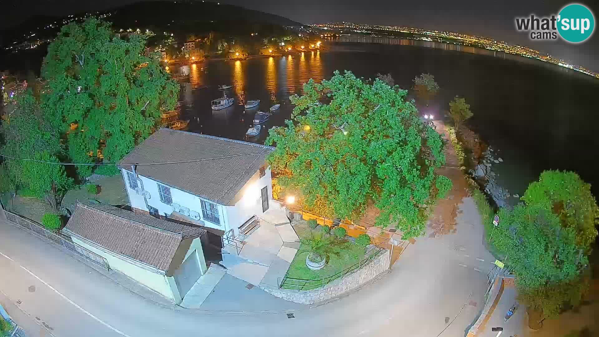 Webcam puerto de Ika – Vista en directo y luces de Opatija