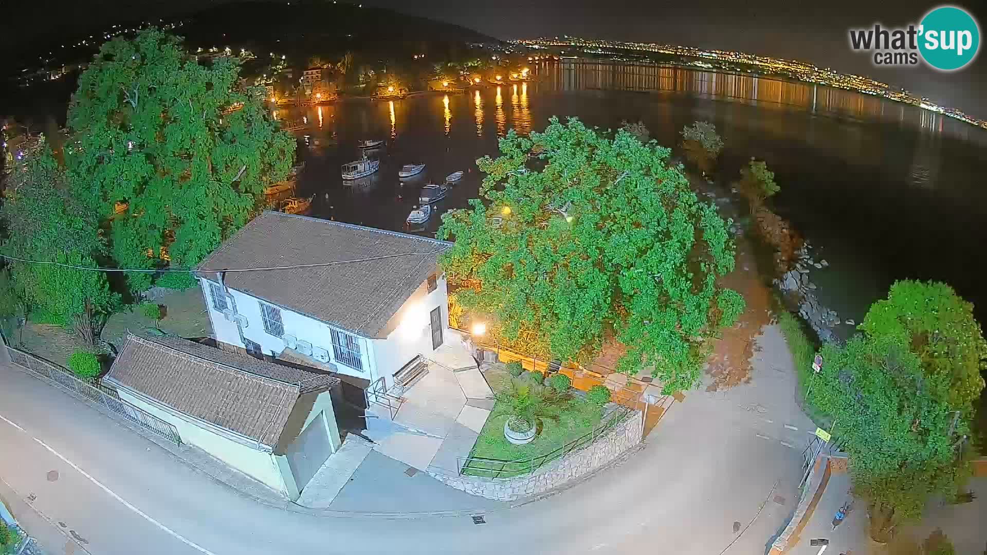 Webcam Ika Hafen – LIVE Blick auf den Hafen und die Lichter von Opatija