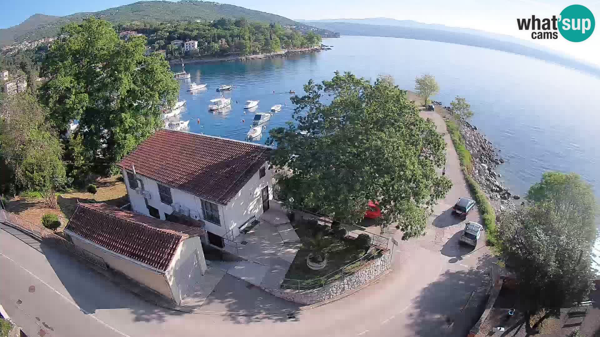 Ika Harbor Webcam – LIVE View of the Harbor and Opatija Lights