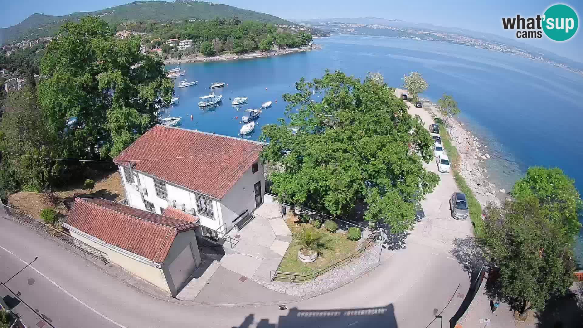 Ika Harbor Webcam – LIVE View of the Harbor and Opatija Lights