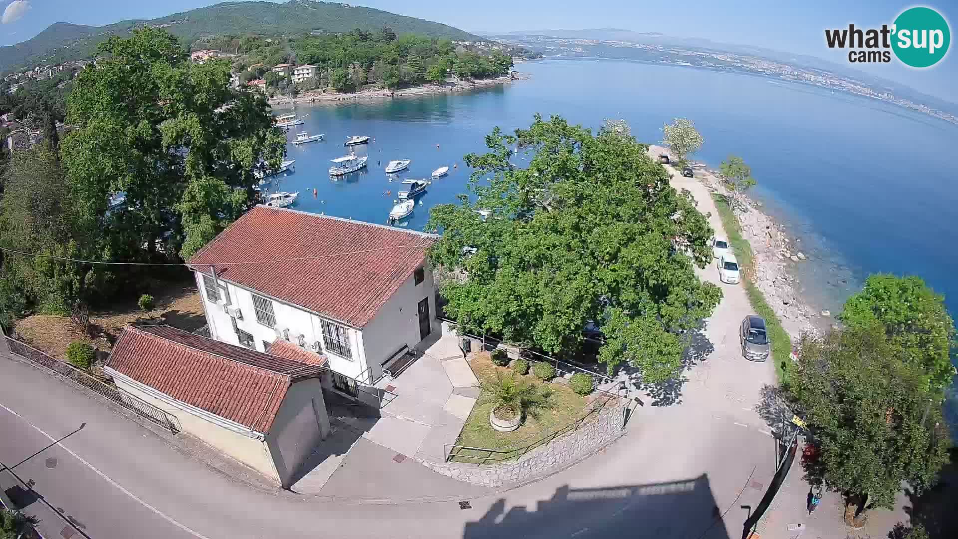 Ika Harbor Webcam – LIVE View of the Harbor and Opatija Lights