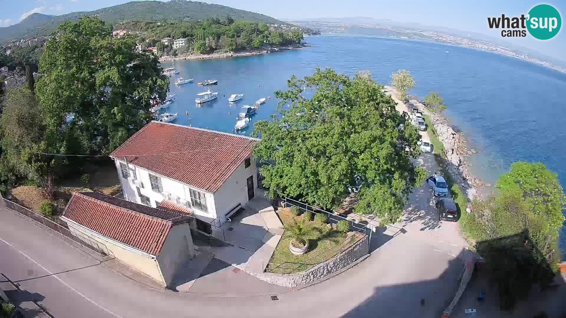 Ika Harbor Webcam – LIVE View of the Harbor and Opatija Lights