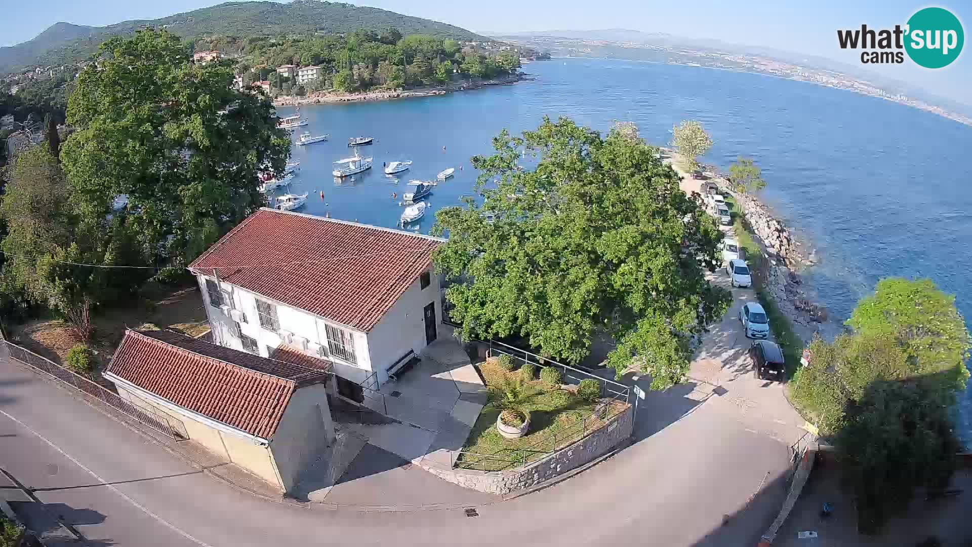 Ika Harbor Webcam – LIVE View of the Harbor and Opatija Lights
