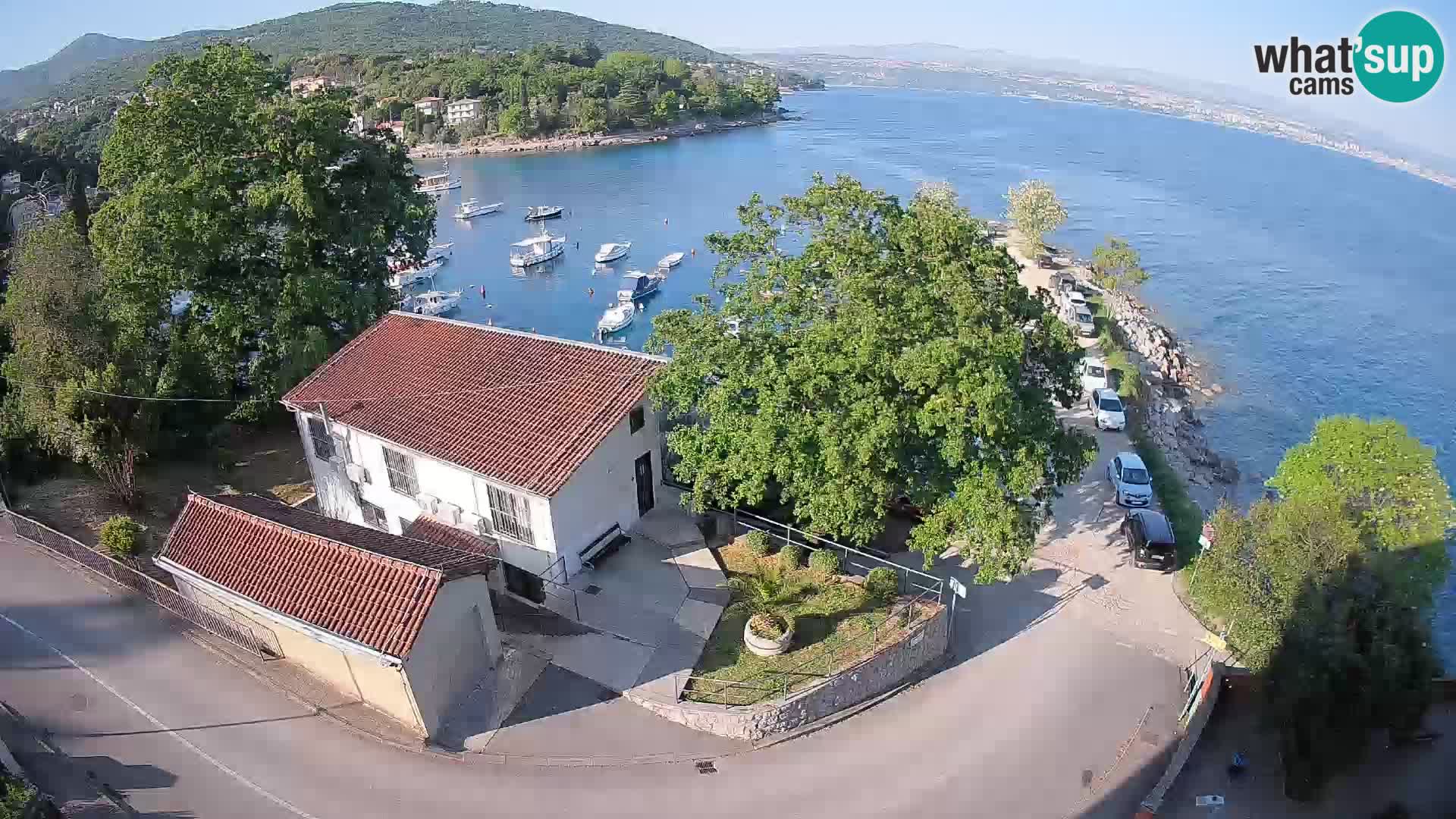 Ika Harbor Webcam – LIVE View of the Harbor and Opatija Lights