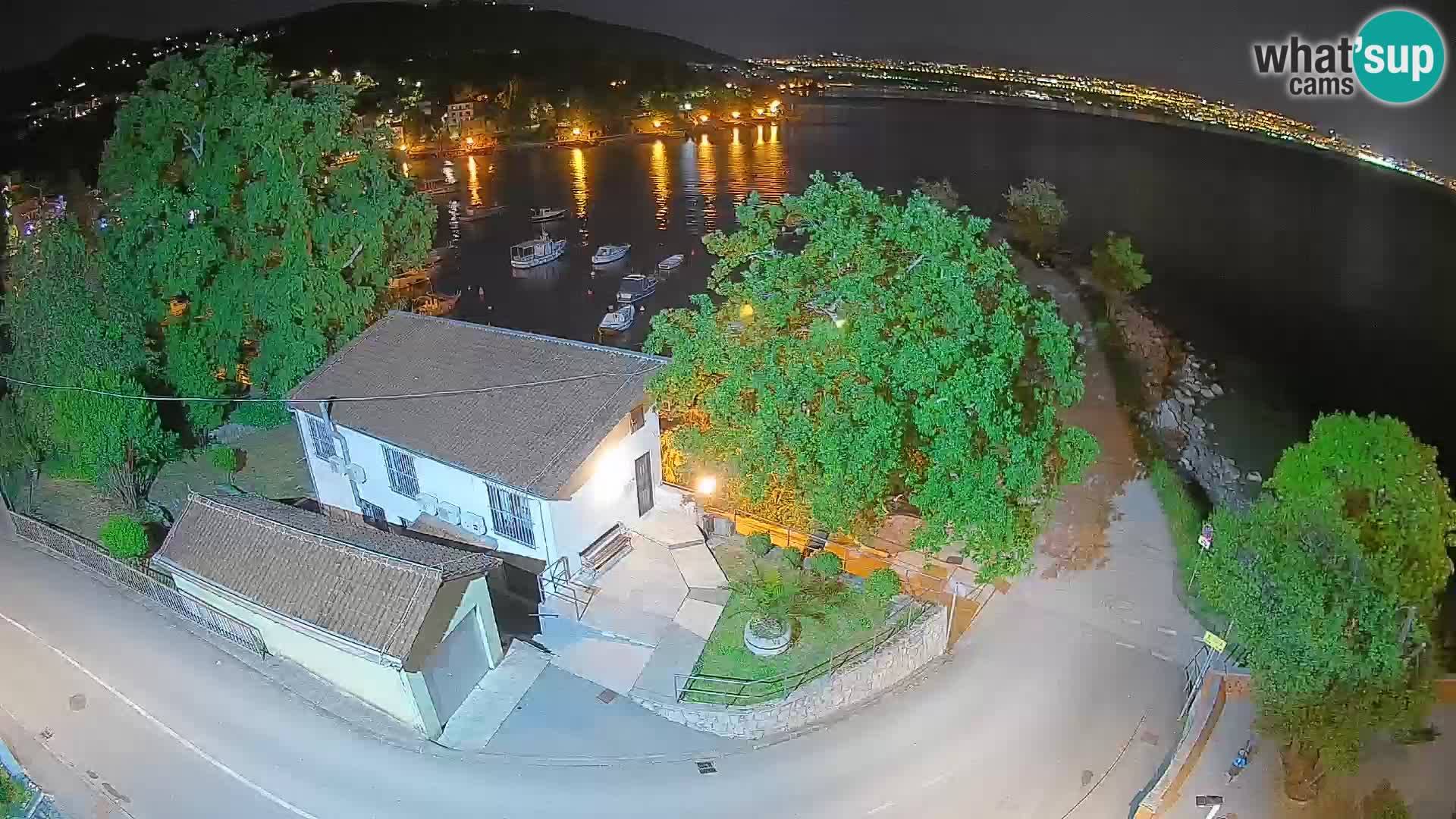 Webcam Ika Hafen – LIVE Blick auf den Hafen und die Lichter von Opatija