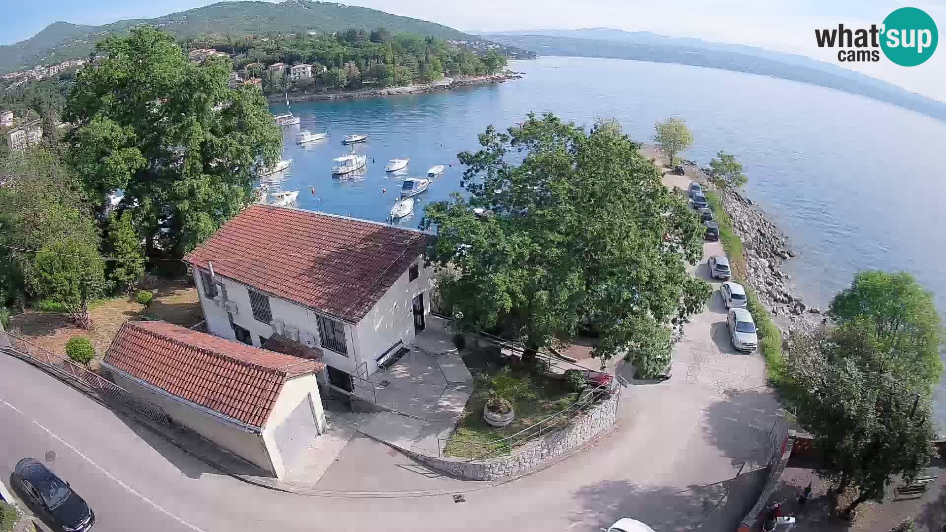 Ika Harbor Webcam – LIVE View of the Harbor and Opatija Lights