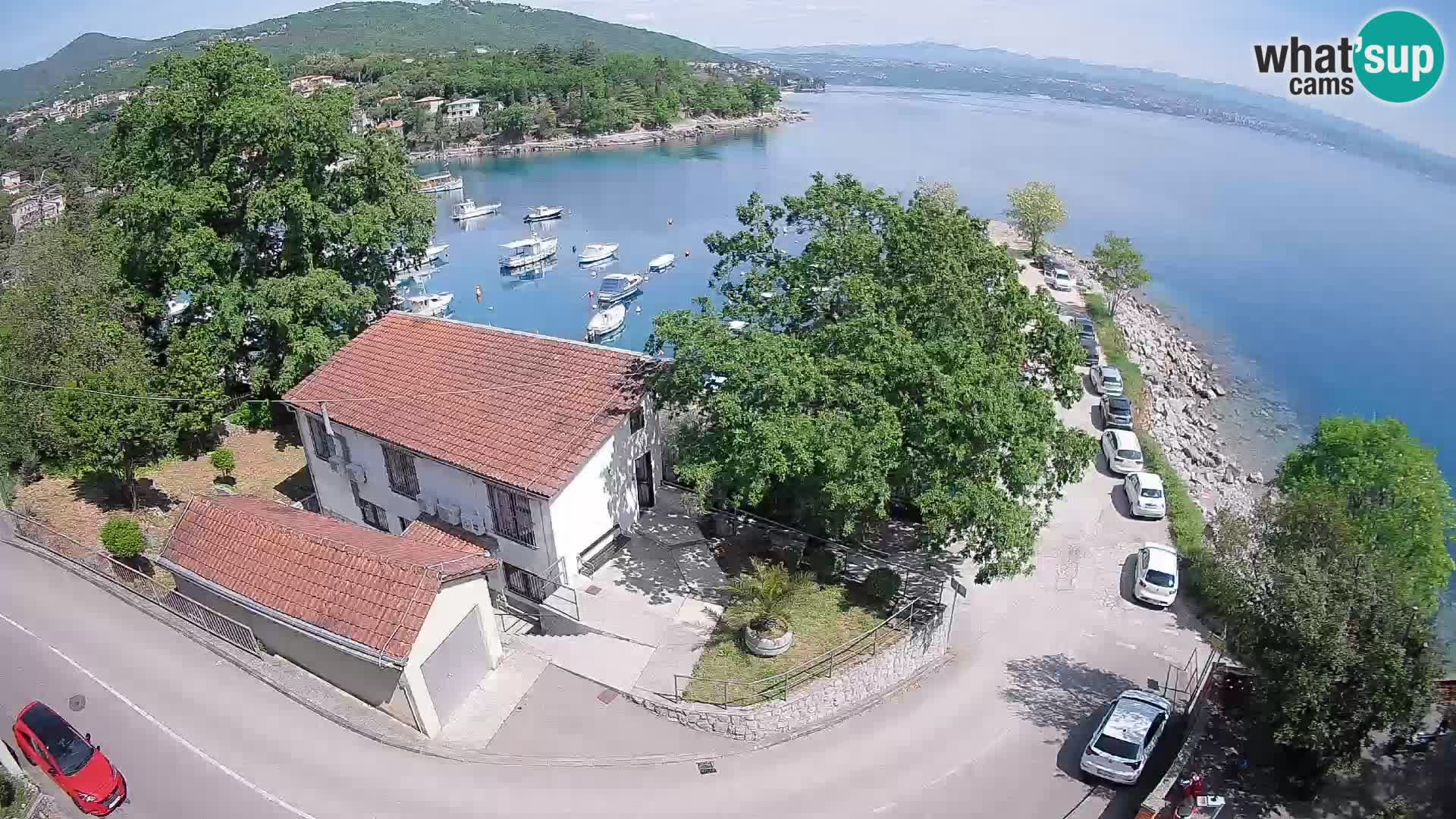 Ika Harbor Webcam – LIVE View of the Harbor and Opatija Lights