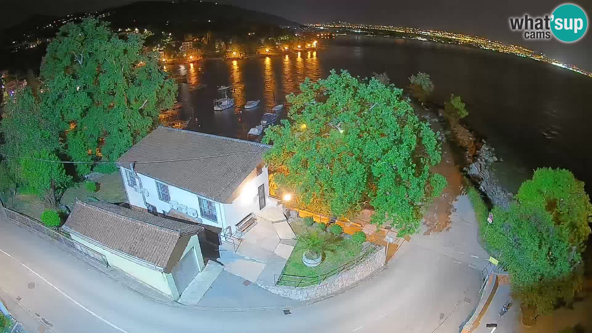 Webcam puerto de Ika – Vista en directo y luces de Opatija