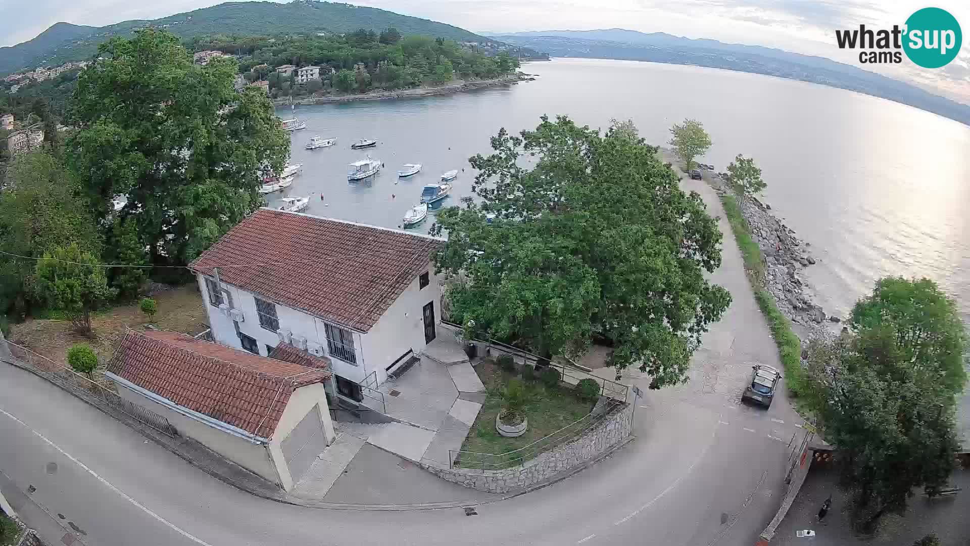 Webcam porto Ika – Vista LIVE sul porto e le luci di Opatija