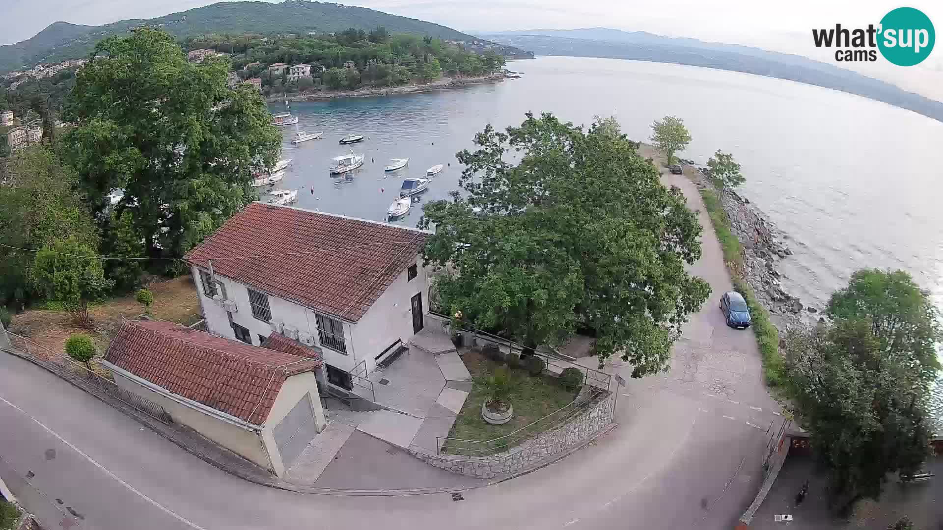 Ika Harbor Webcam – LIVE View of the Harbor and Opatija Lights
