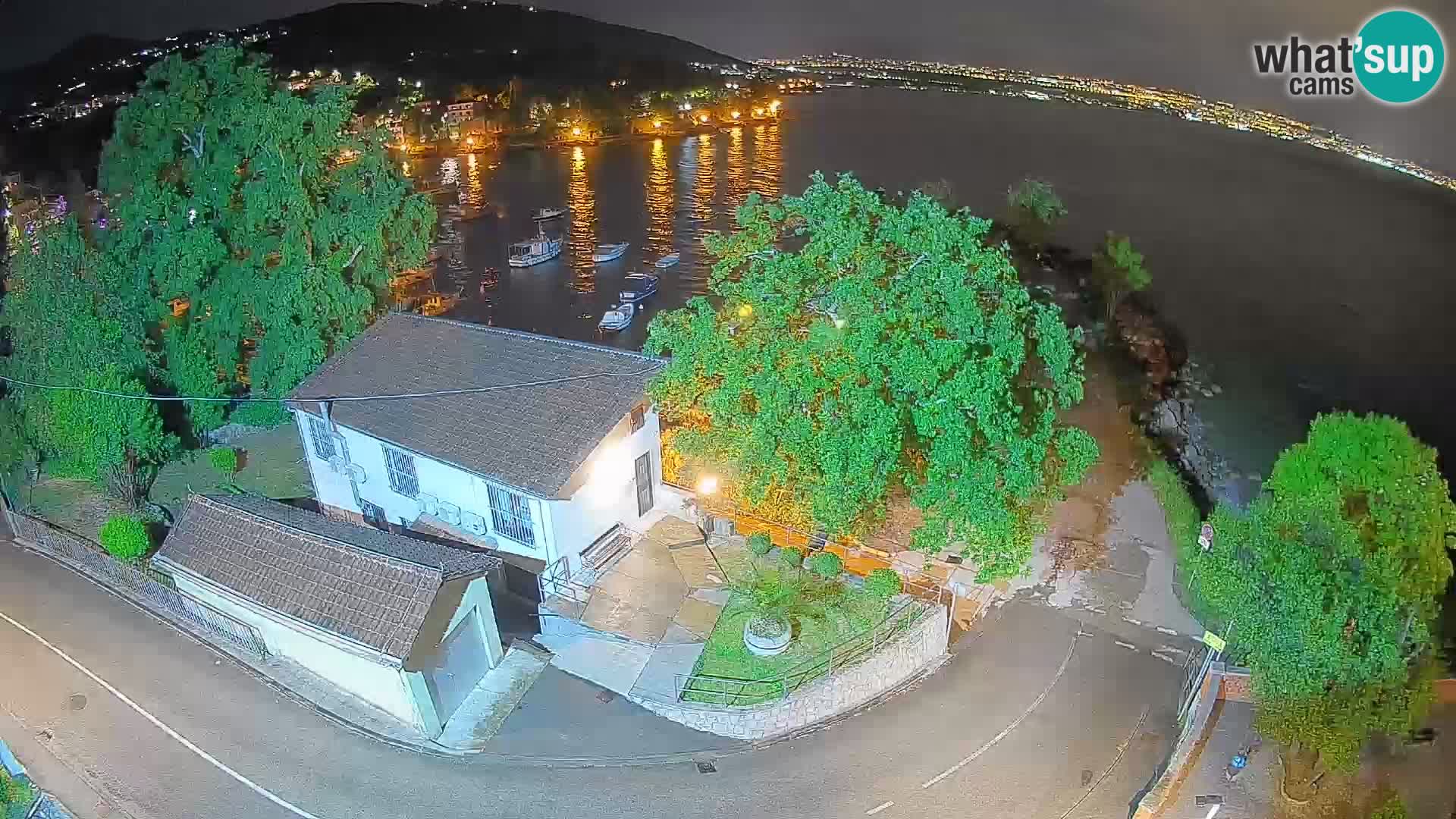 Webcam porto Ika – Vista LIVE sul porto e le luci di Opatija