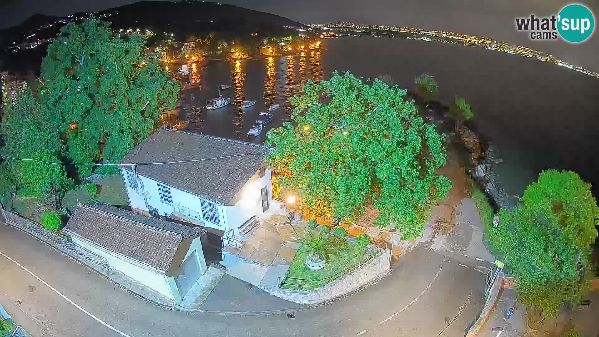 Webcam puerto de Ika – Vista en directo y luces de Opatija