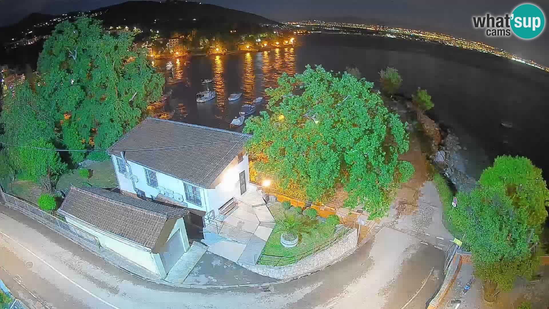 Webcam puerto de Ika – Vista en directo y luces de Opatija
