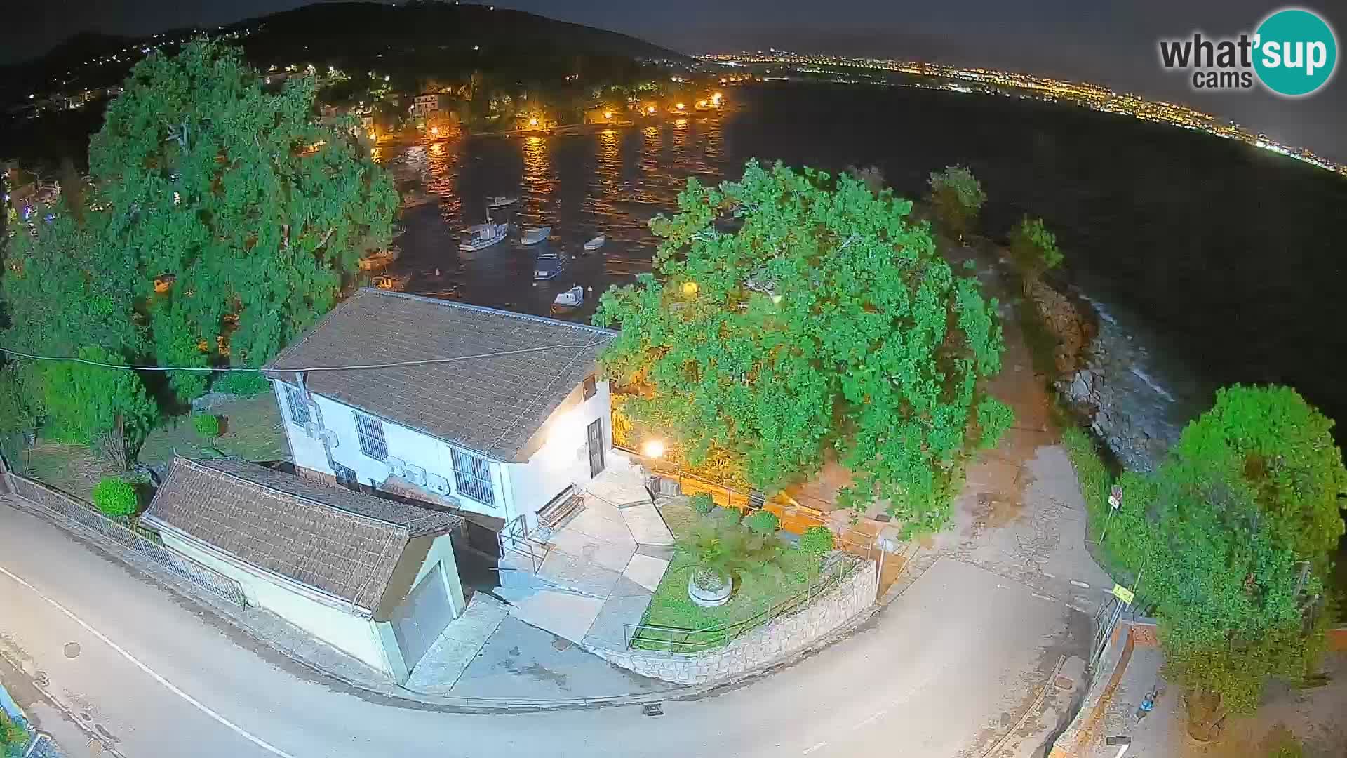 Webcam porto Ika – Vista LIVE sul porto e le luci di Opatija