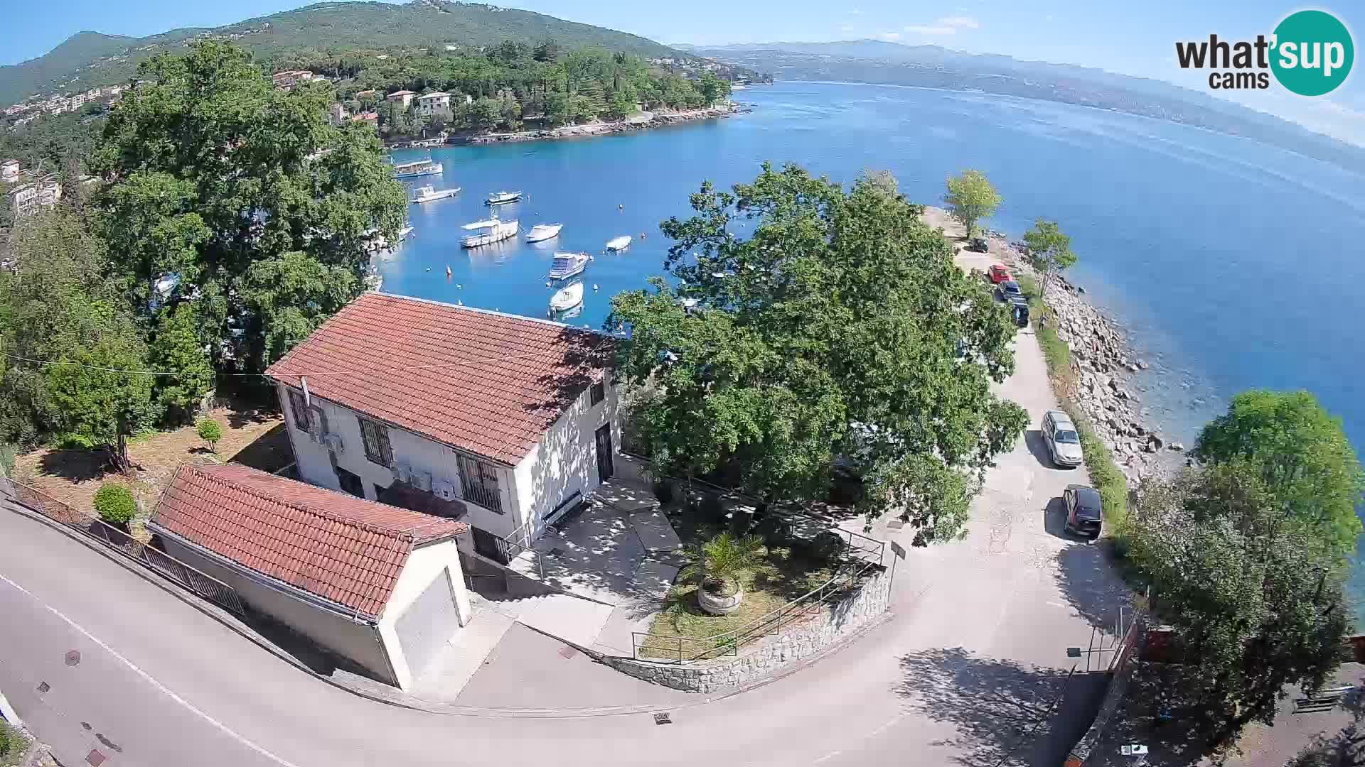 Ika Harbor Webcam – LIVE View of the Harbor and Opatija Lights