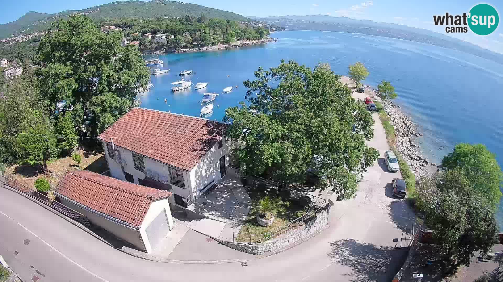Ika Harbor Webcam – LIVE View of the Harbor and Opatija Lights
