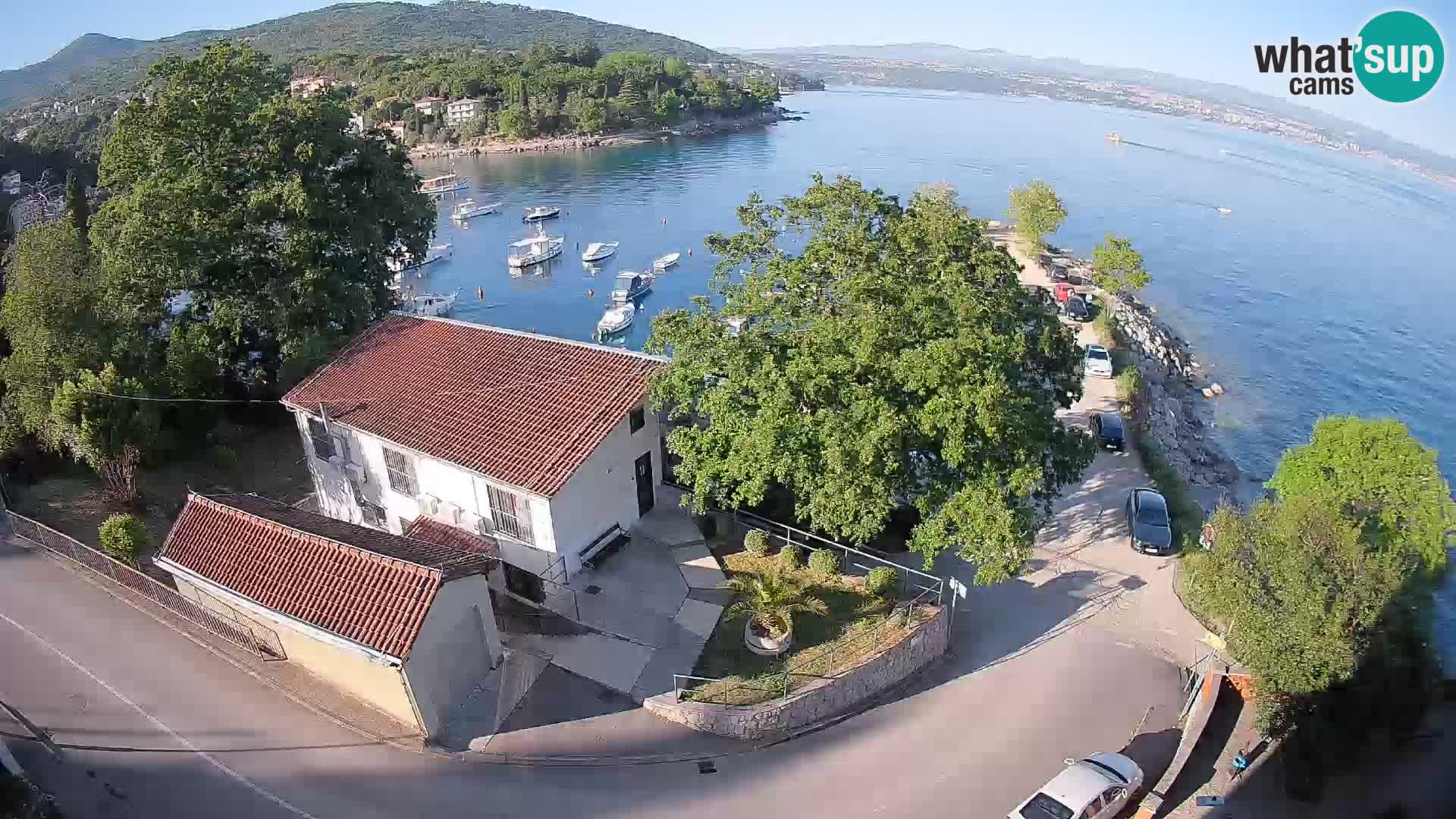 Ika Harbor Webcam – LIVE View of the Harbor and Opatija Lights