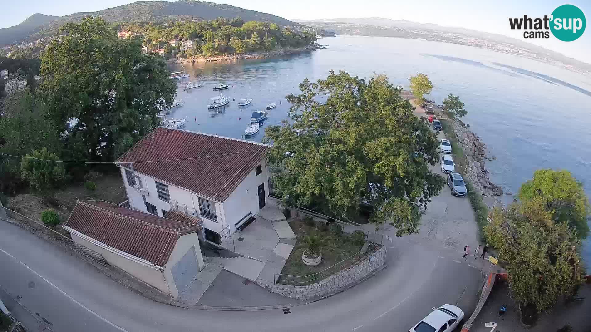 Ika Harbor Webcam – LIVE View of the Harbor and Opatija Lights