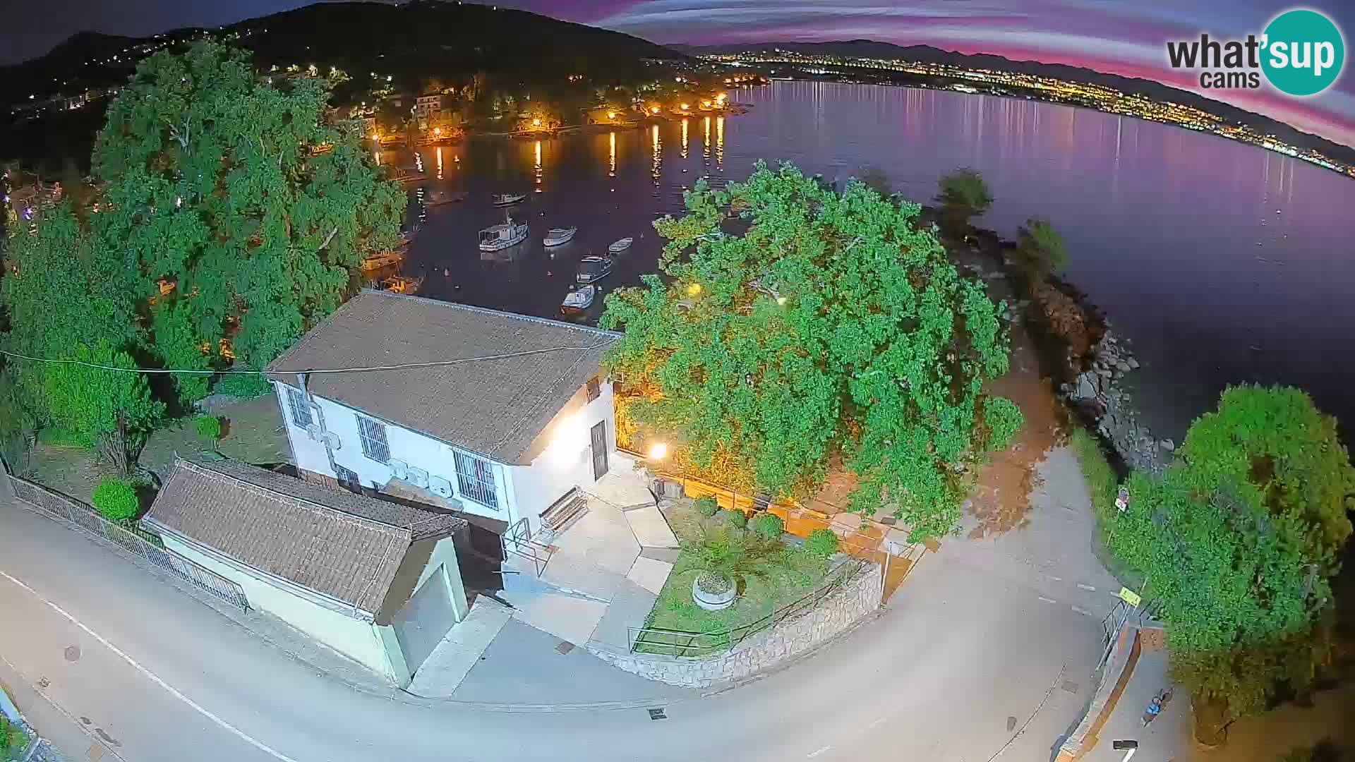 Webcam puerto de Ika – Vista en directo y luces de Opatija