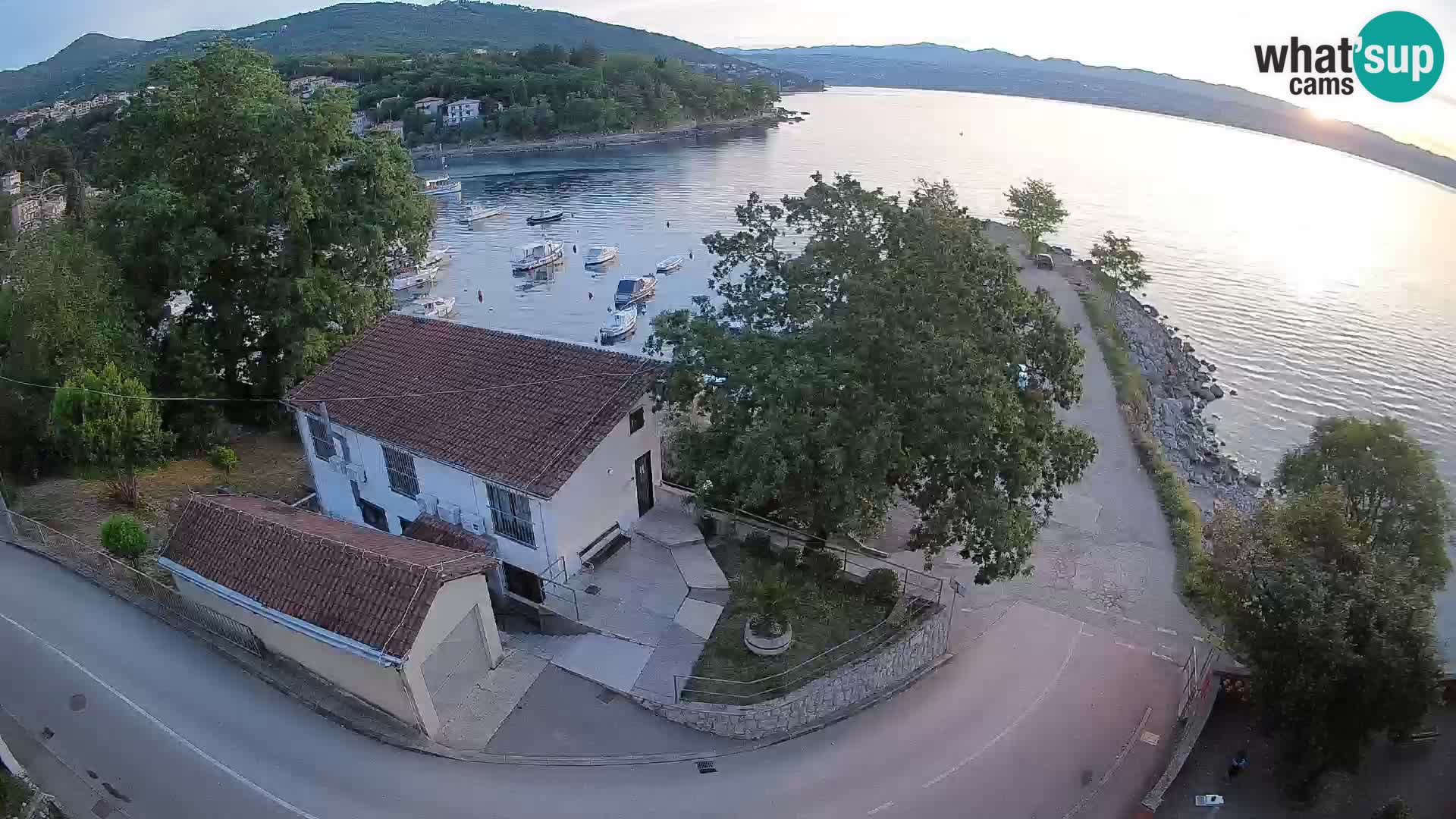 Webcam puerto de Ika – Vista en directo y luces de Opatija