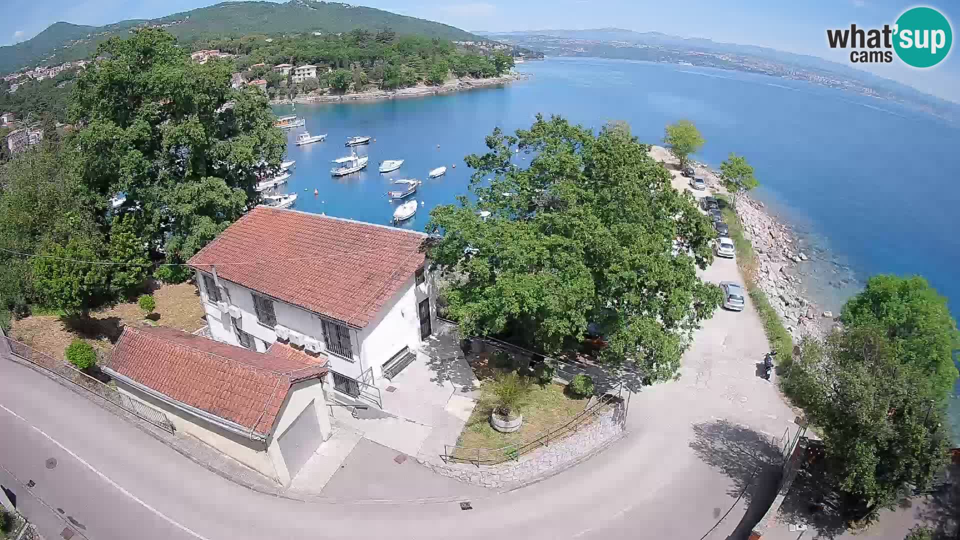 Ika Harbor Webcam – LIVE View of the Harbor and Opatija Lights