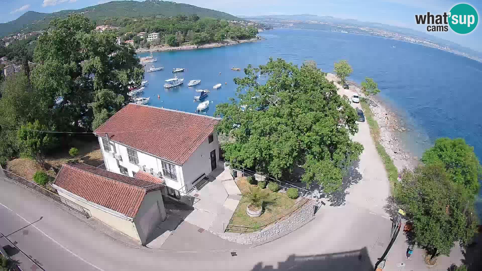 Ika Harbor Webcam – LIVE View of the Harbor and Opatija Lights