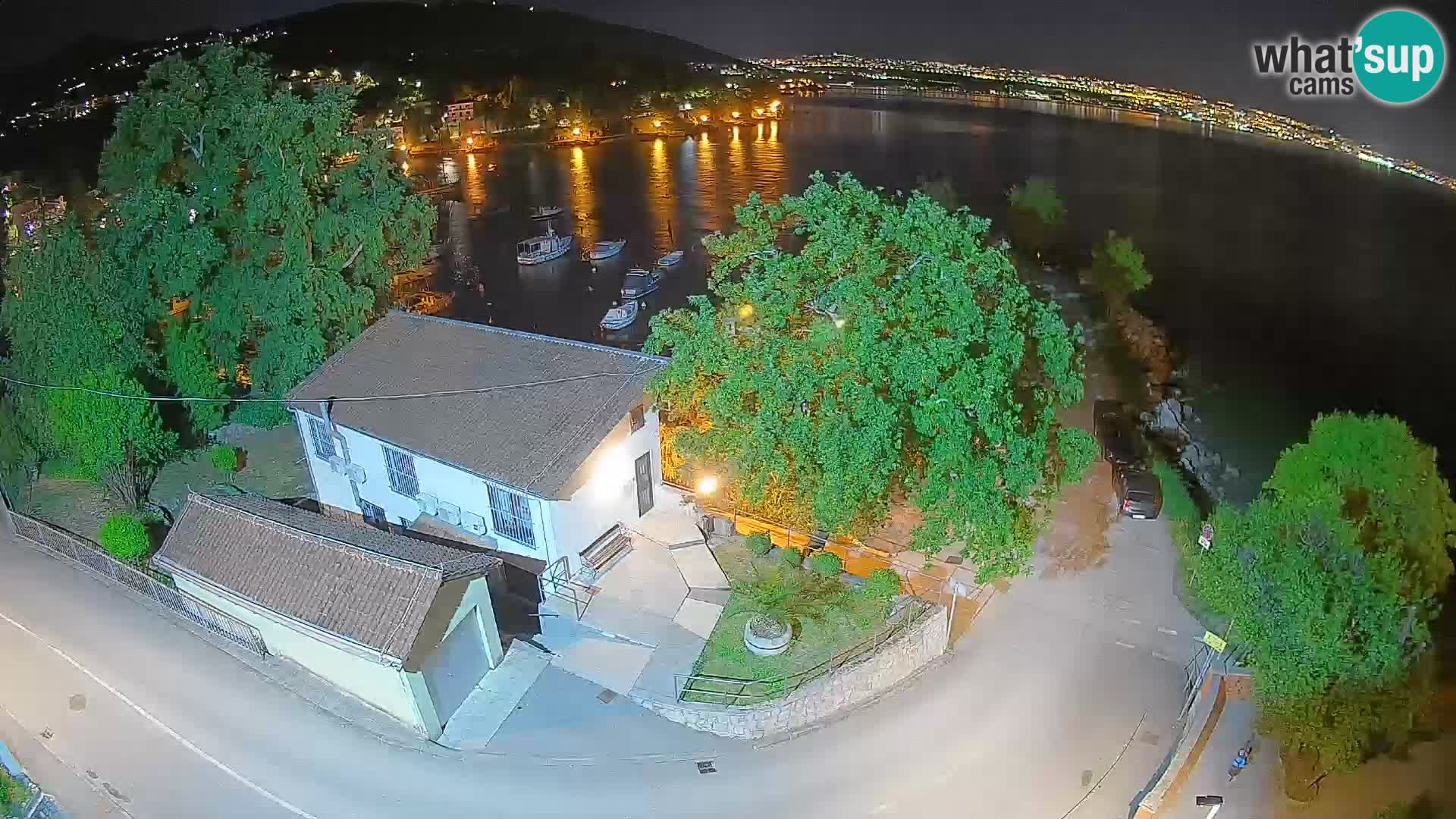 Webcam puerto de Ika – Vista en directo y luces de Opatija