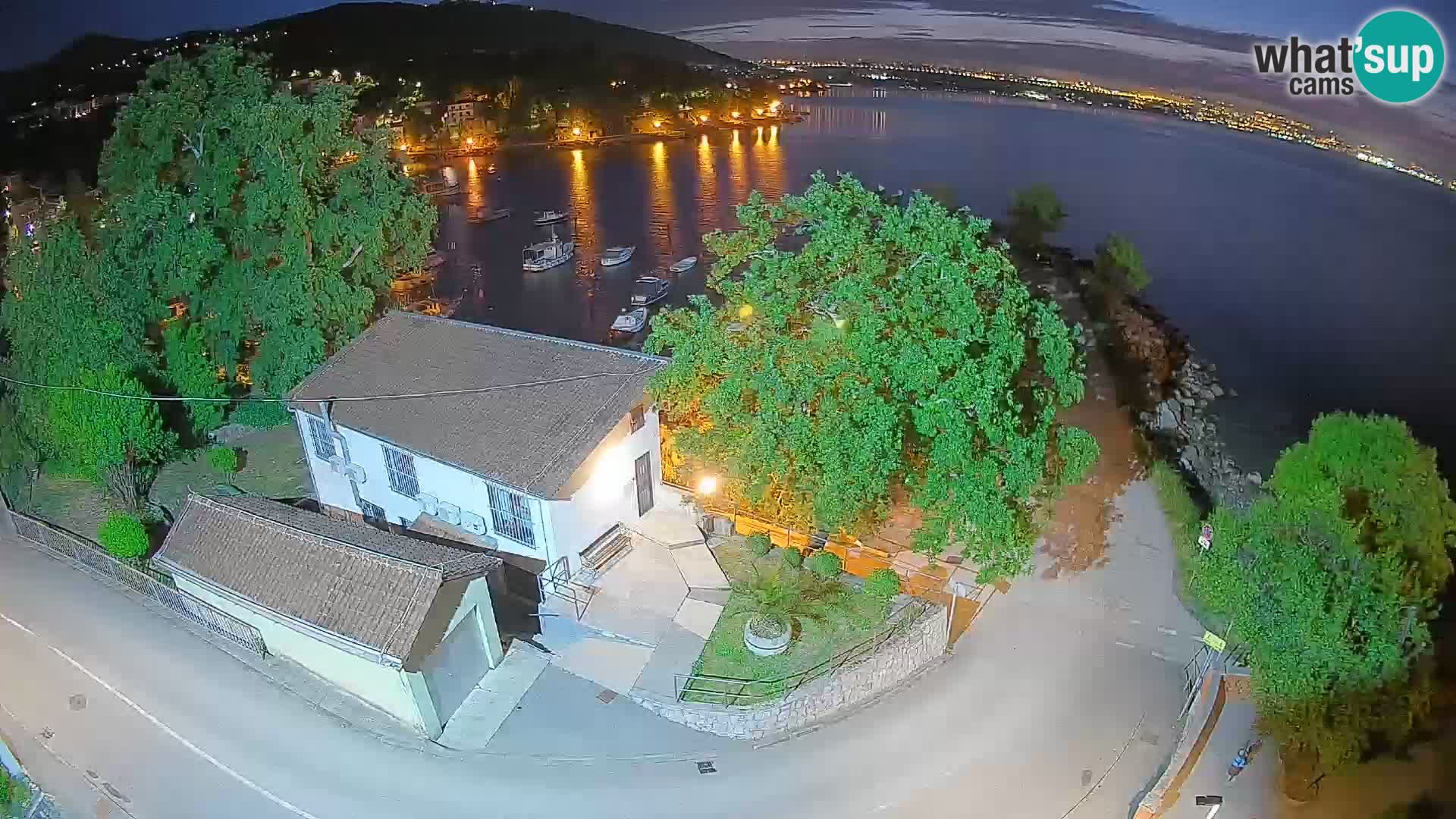 Webcam puerto de Ika – Vista en directo y luces de Opatija