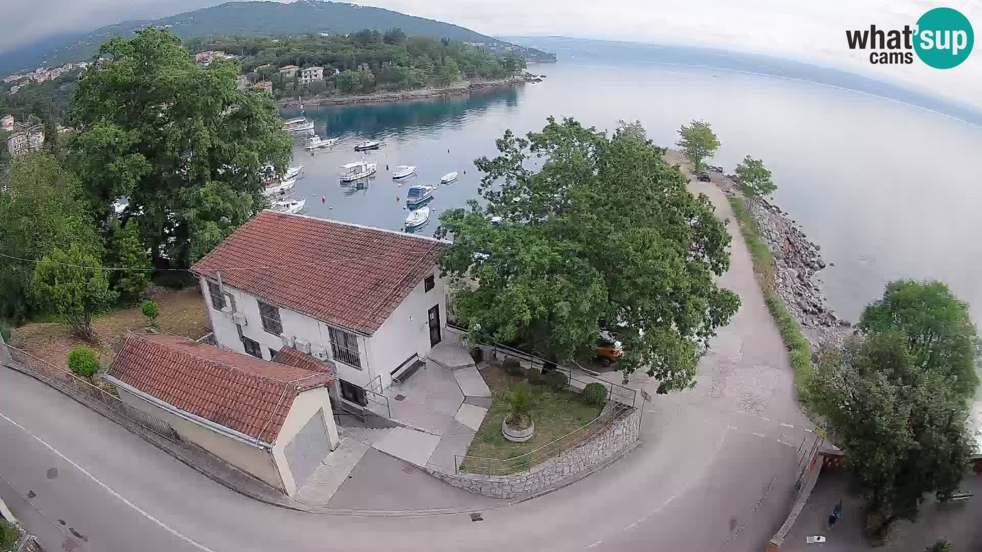 Ika Harbor Webcam – LIVE View of the Harbor and Opatija Lights