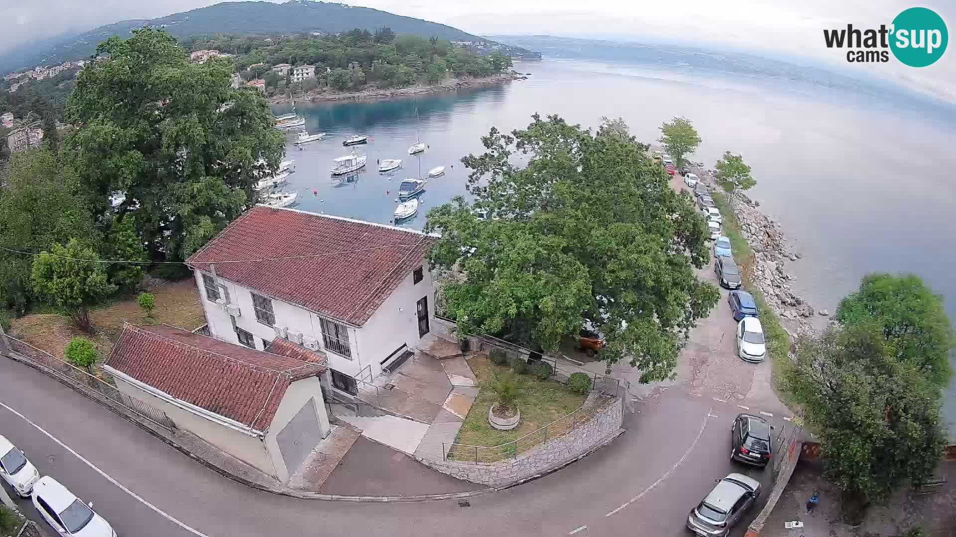 Ika Harbor Webcam – LIVE View of the Harbor and Opatija Lights