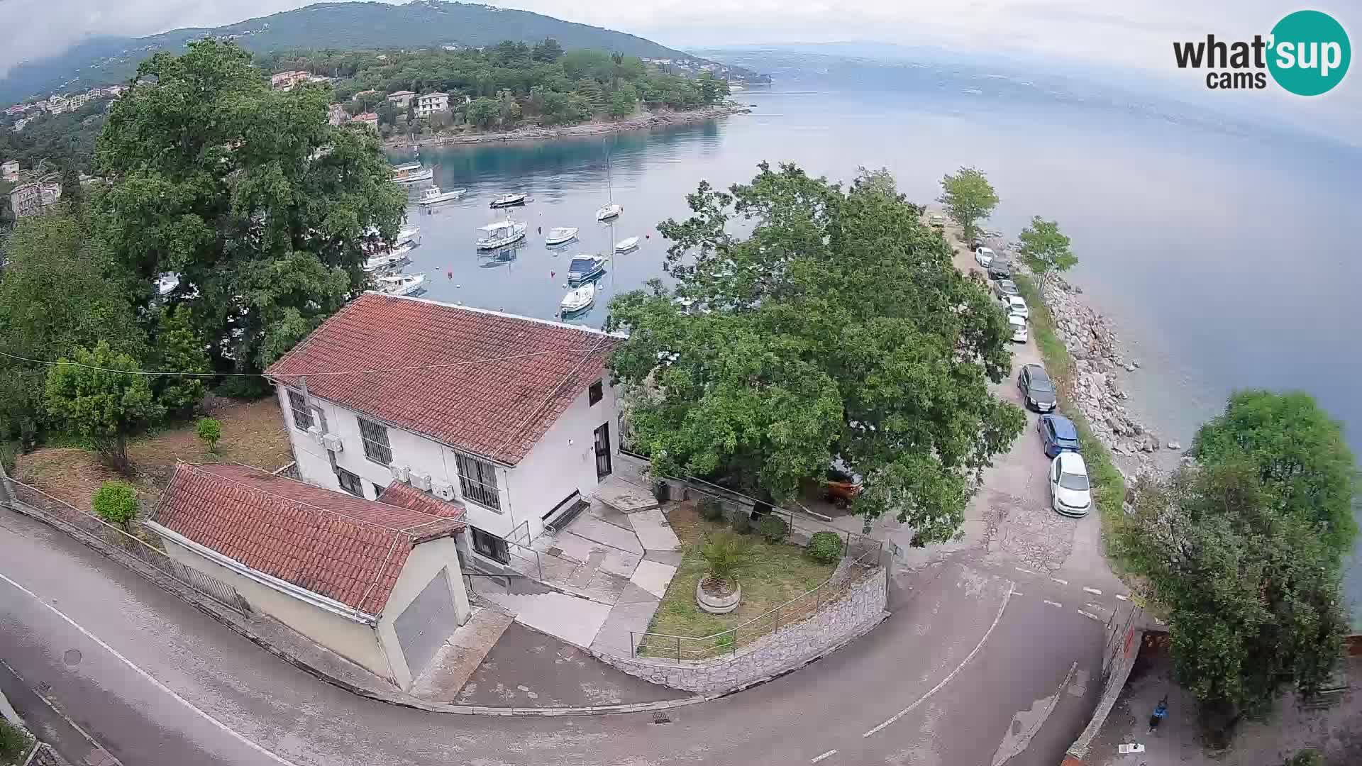 Ika Harbor Webcam – LIVE View of the Harbor and Opatija Lights