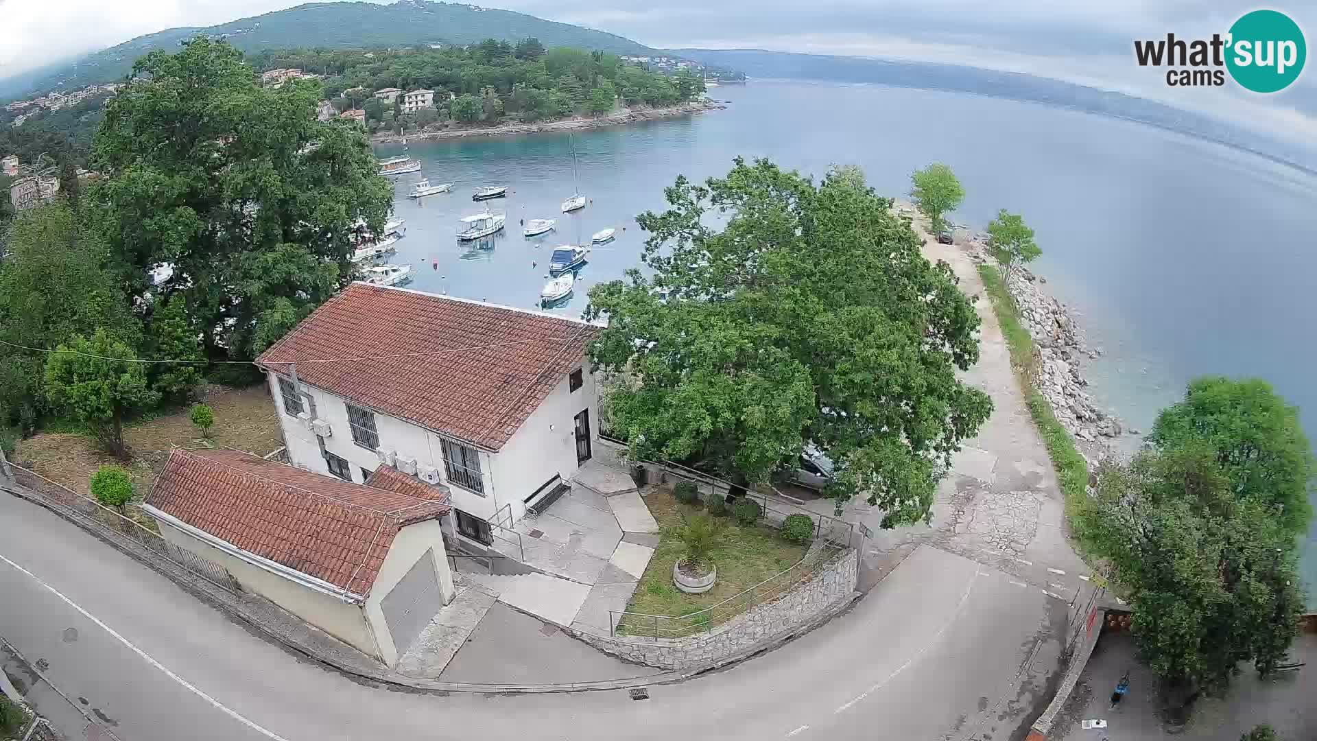 Ika Harbor Webcam – LIVE View of the Harbor and Opatija Lights