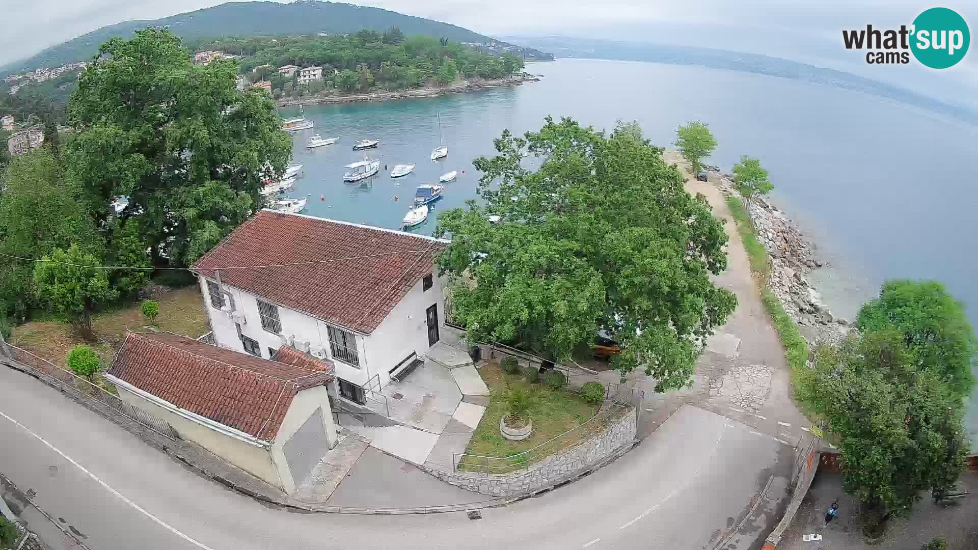 Ika Harbor Webcam – LIVE View of the Harbor and Opatija Lights