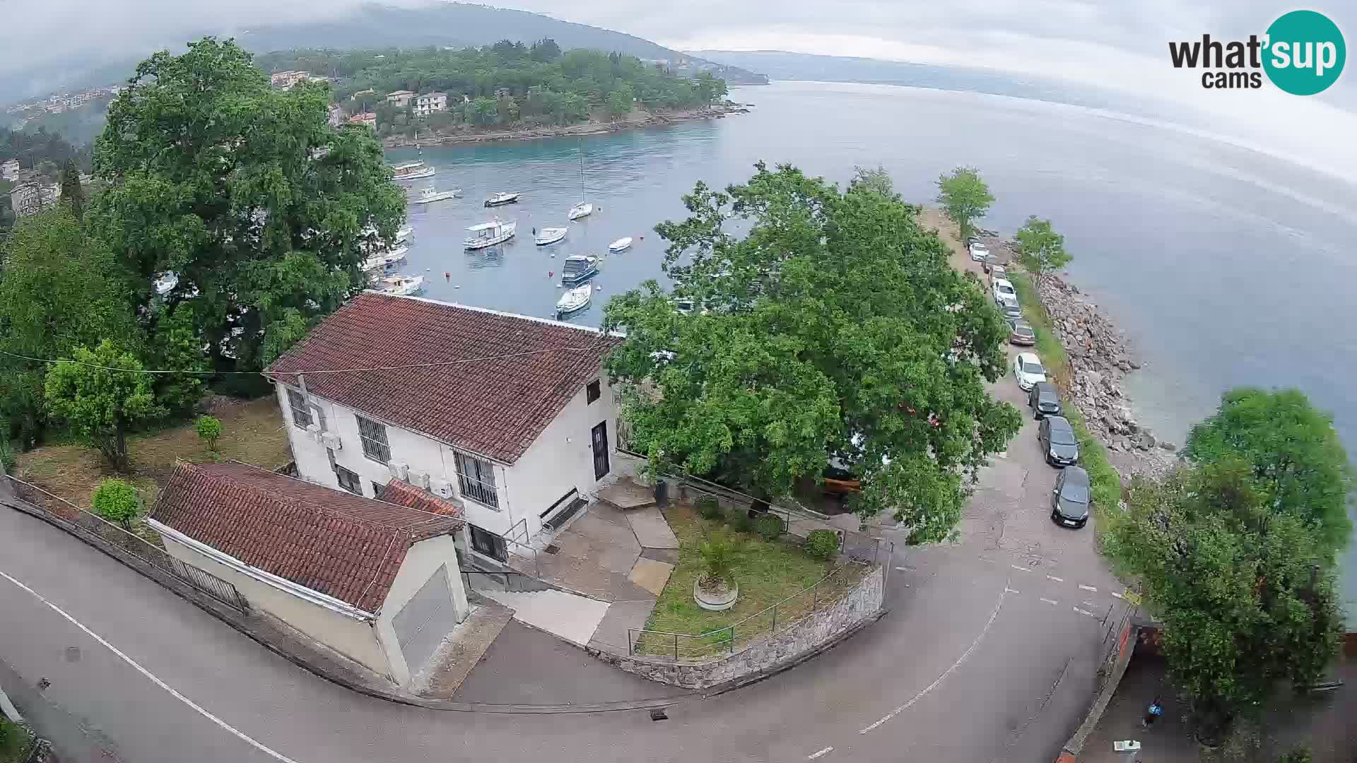 Ika Harbor Webcam – LIVE View of the Harbor and Opatija Lights