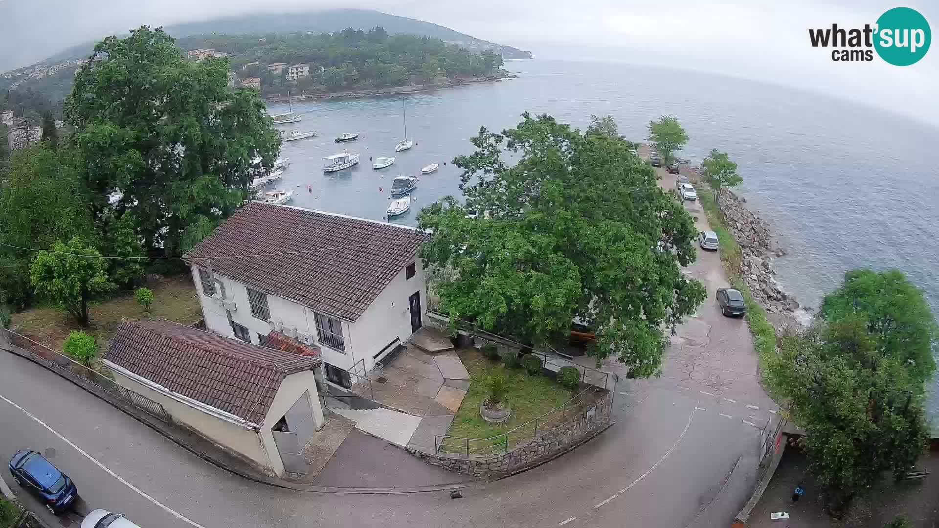Ika Harbor Webcam – LIVE View of the Harbor and Opatija Lights